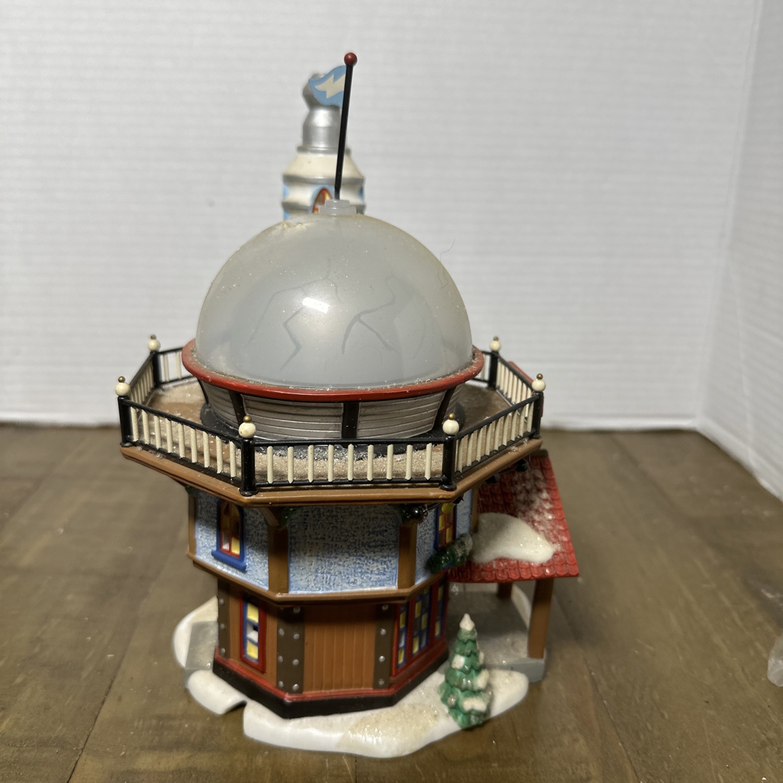 Department 56 North Pole Series Polar Power Company NOT TESTED , See Pic/desc.