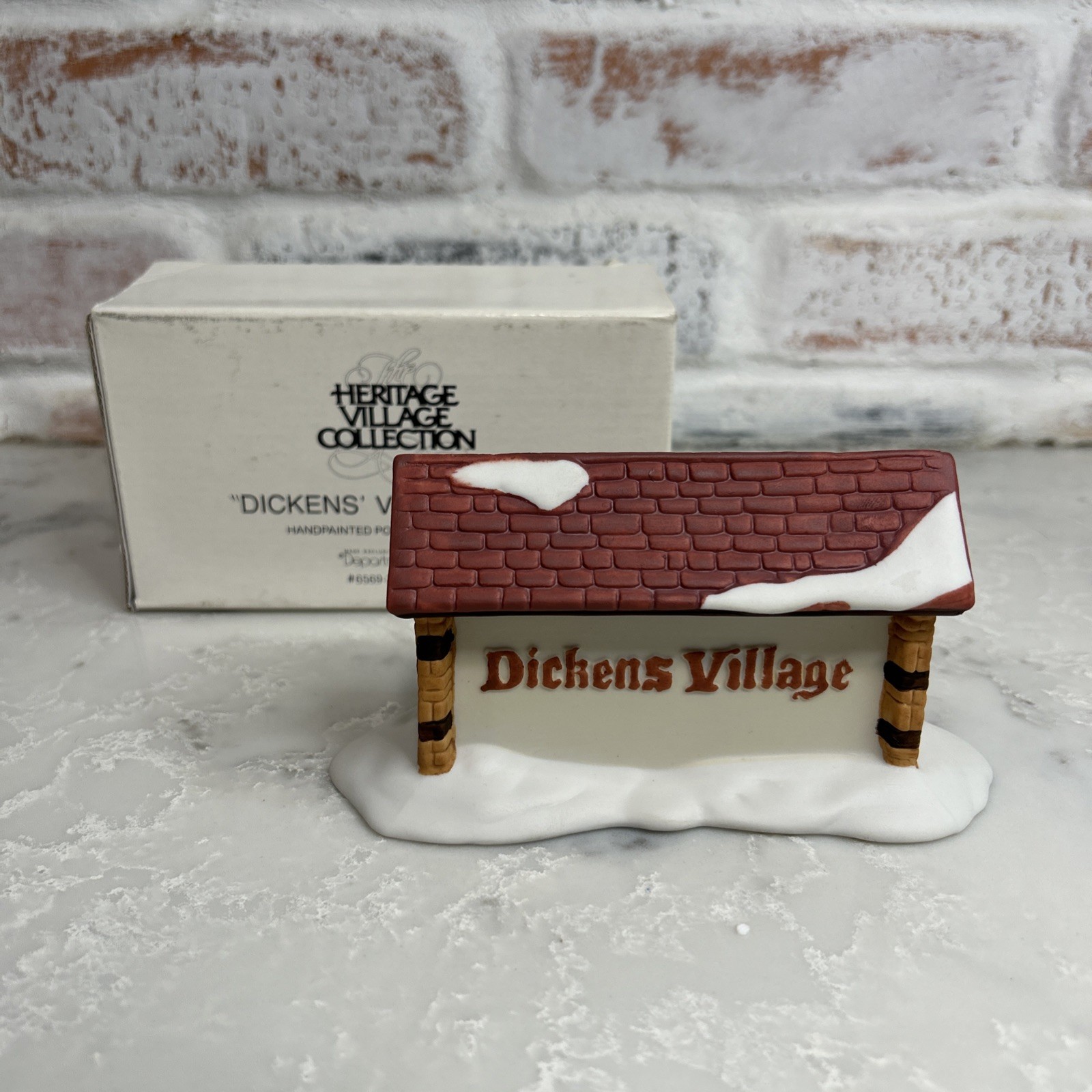Department Dept 56 Heritage Village Dickens Village Sign 6569-2 Christmas