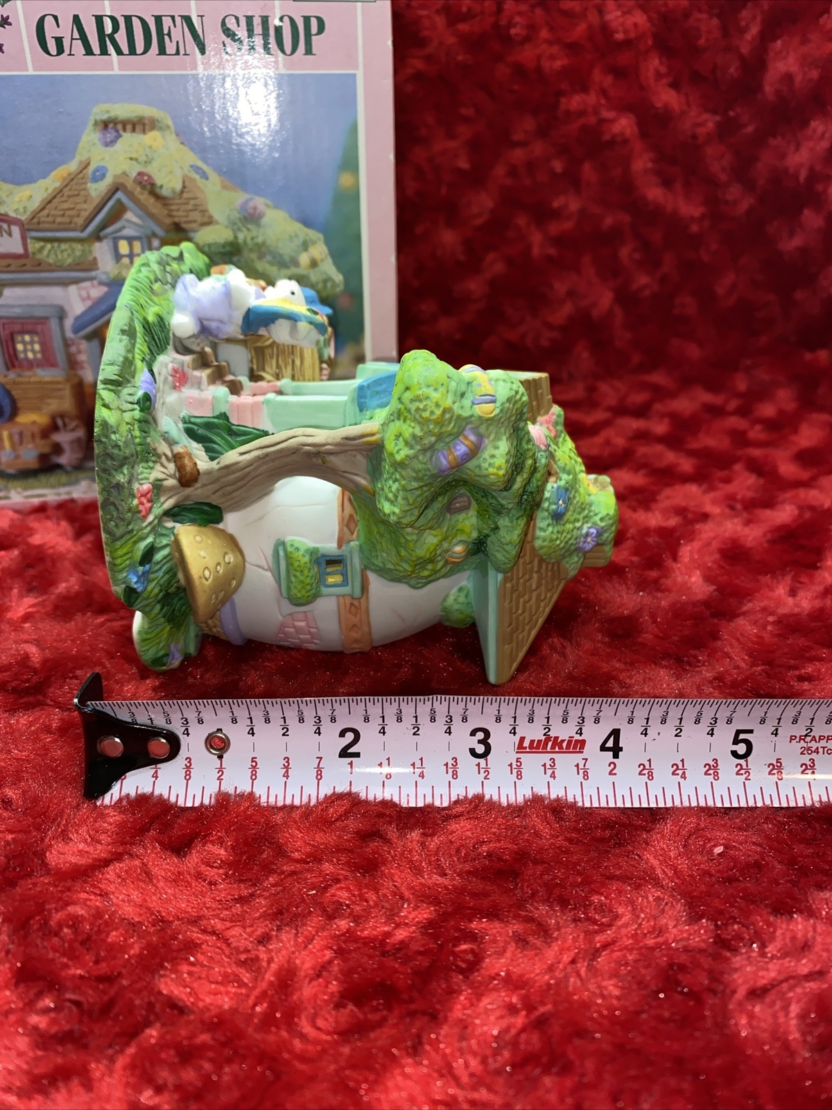 Easter House Cottontale Cottages 2001 Porcelain Garden Shop 538-1181 No Light