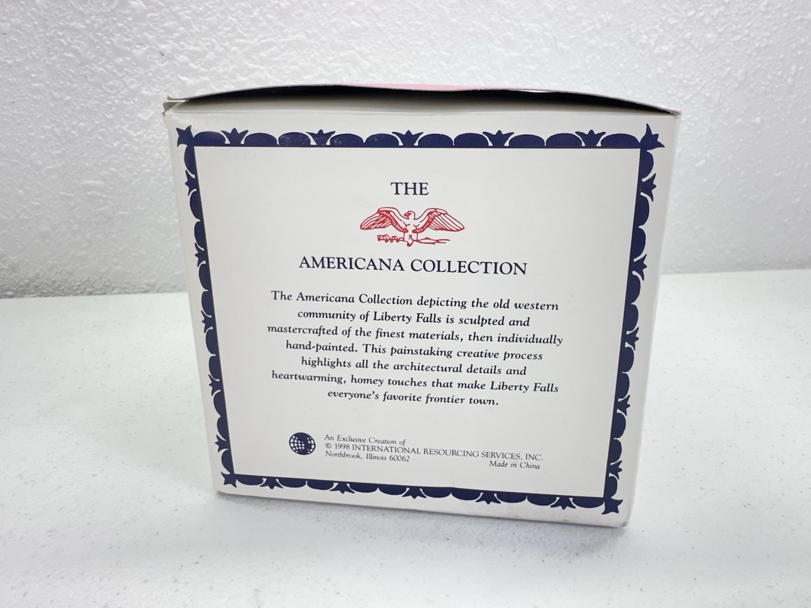 AMERICANA COLLECTION CIRCUS BIG TOP OF LIBERTY FALLS CERAMIC HOUSE WITH BOX 1998