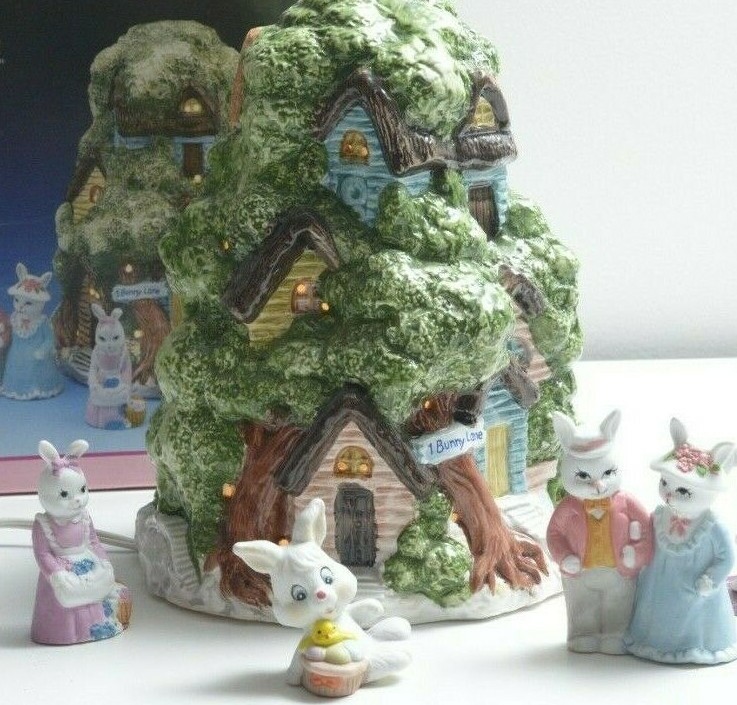 1988 Brinn’s Easter Lighting building Ceramic Bunny Lane Nite-Light w/ Figurine