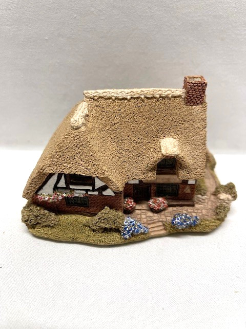 Lilliput Lane “The Rising Sun” Made in United Kingdom