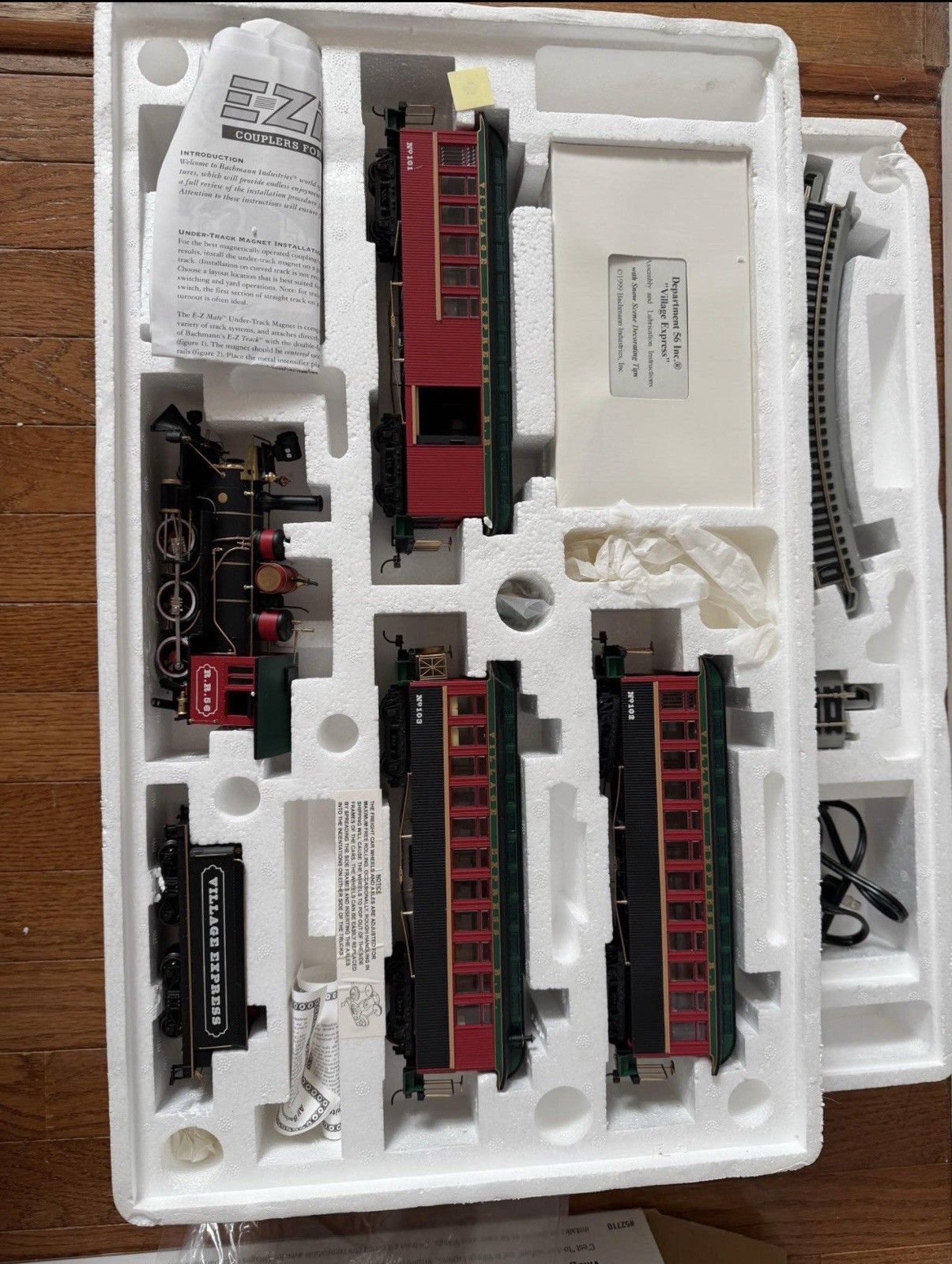 Department Dept 56 Christmas Bachmann Village Express Electric Train Set 52710