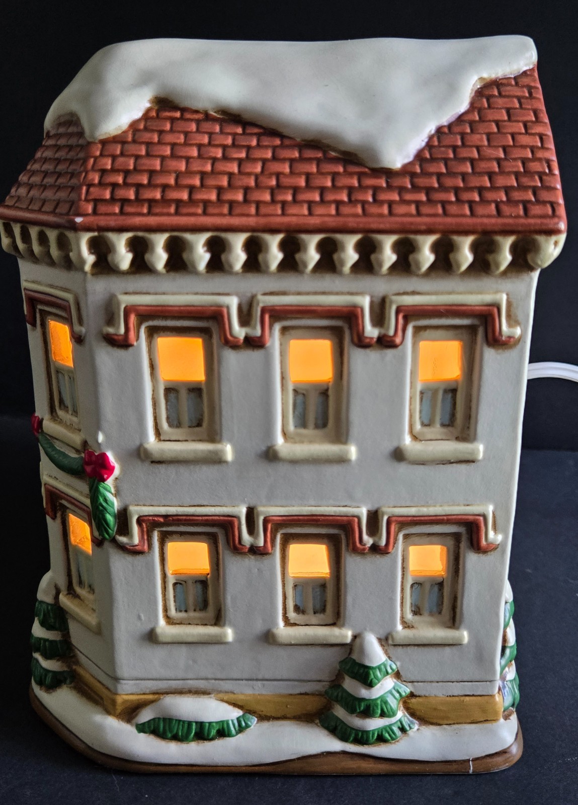 Colonial Christmas Village by Geo Z. Lefton 1994 Queens Gate CWD 01329 W/ Box