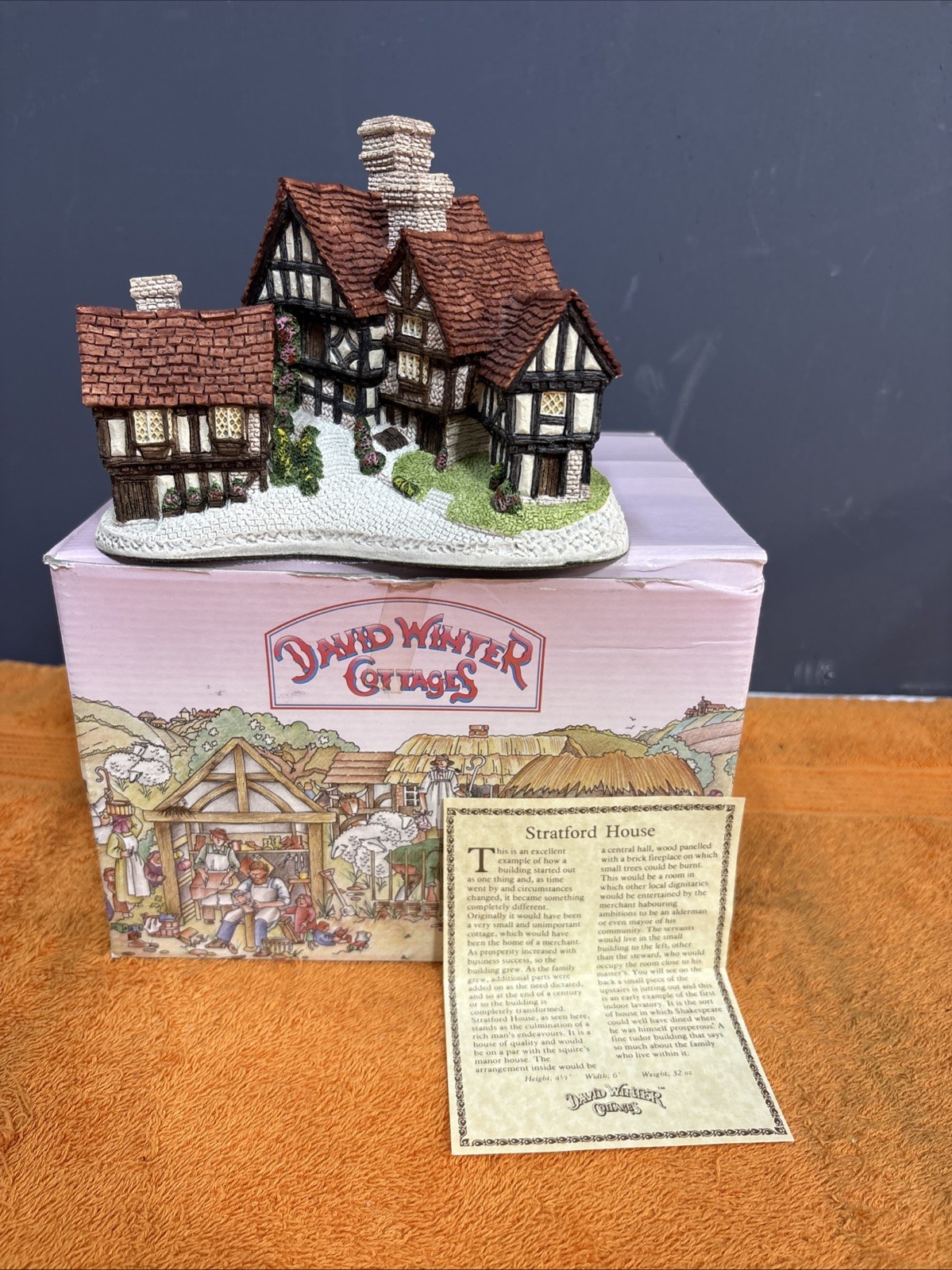 13-7-David Winter “Stratford House” Cottage 1981 Vintage Box&COA