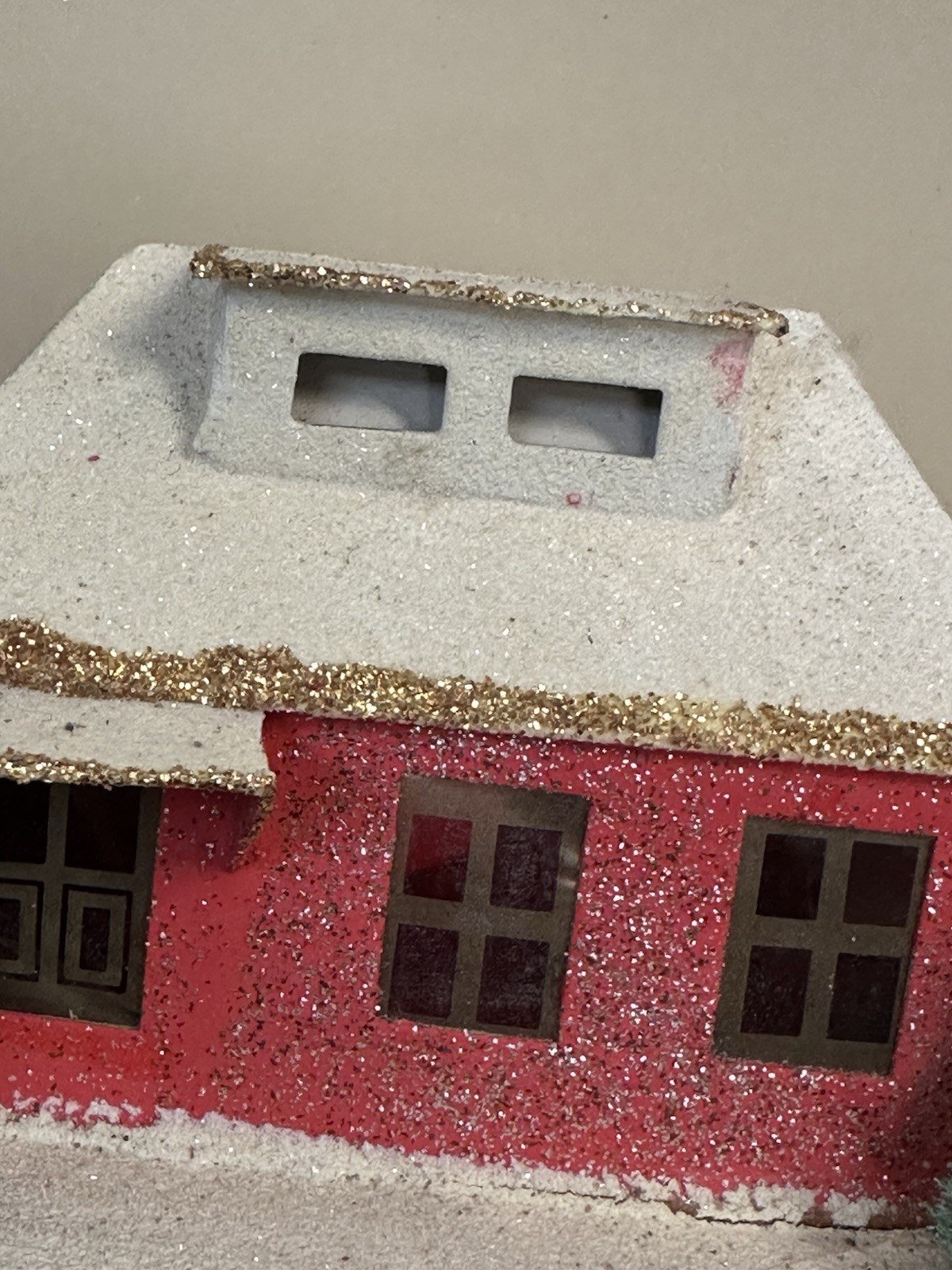 Vintage Medium Christmas Putz Village House Japan Mica Red Gold