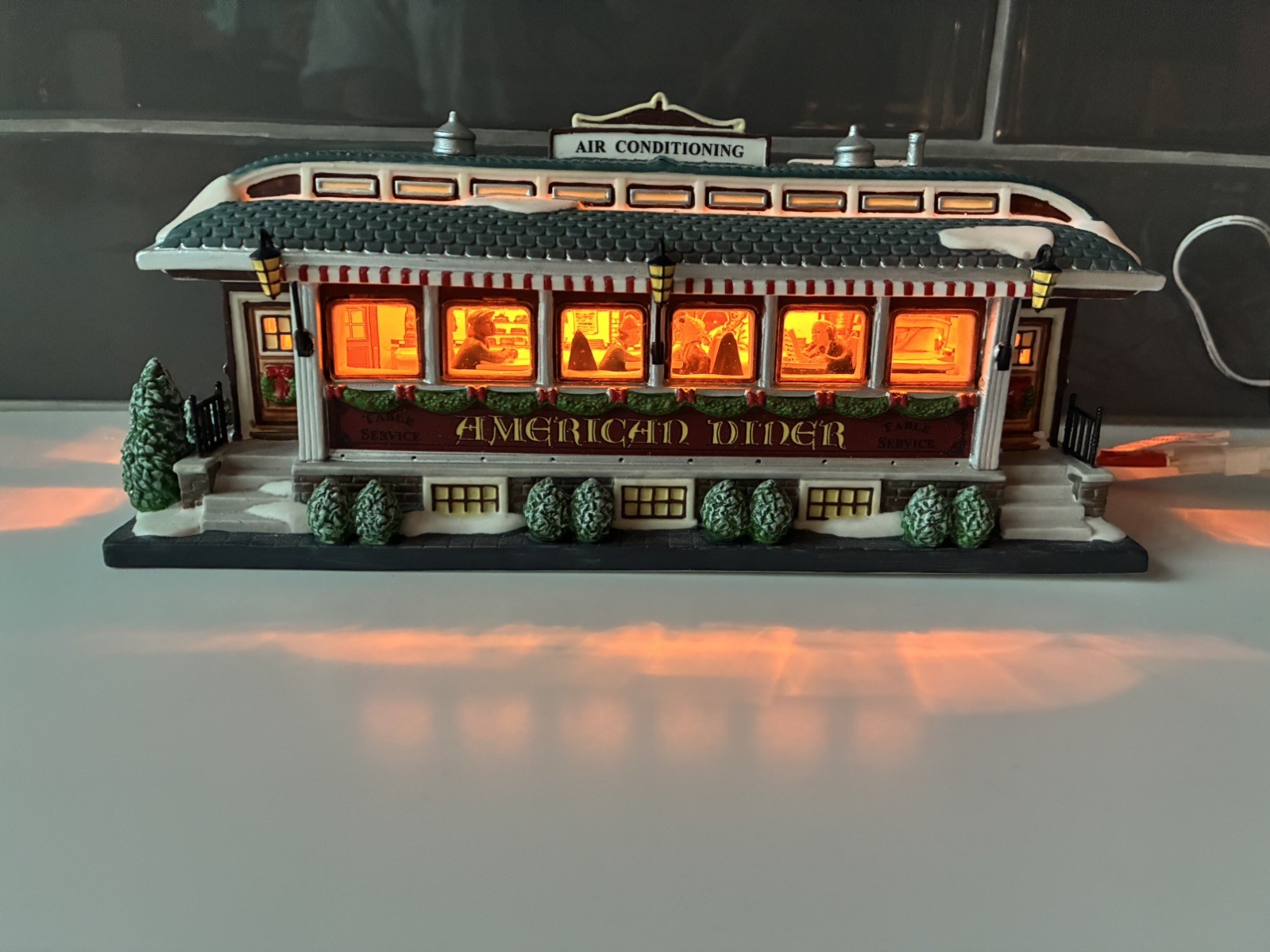 Department 56 American Diner Christmas Village Christmas in the City Series