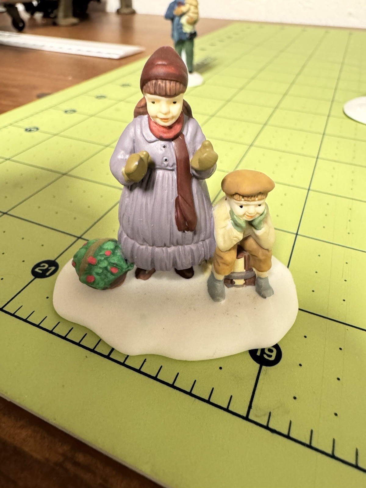Department 56 Circus the Old Puppeteer Heritage Village Christmas Accessory