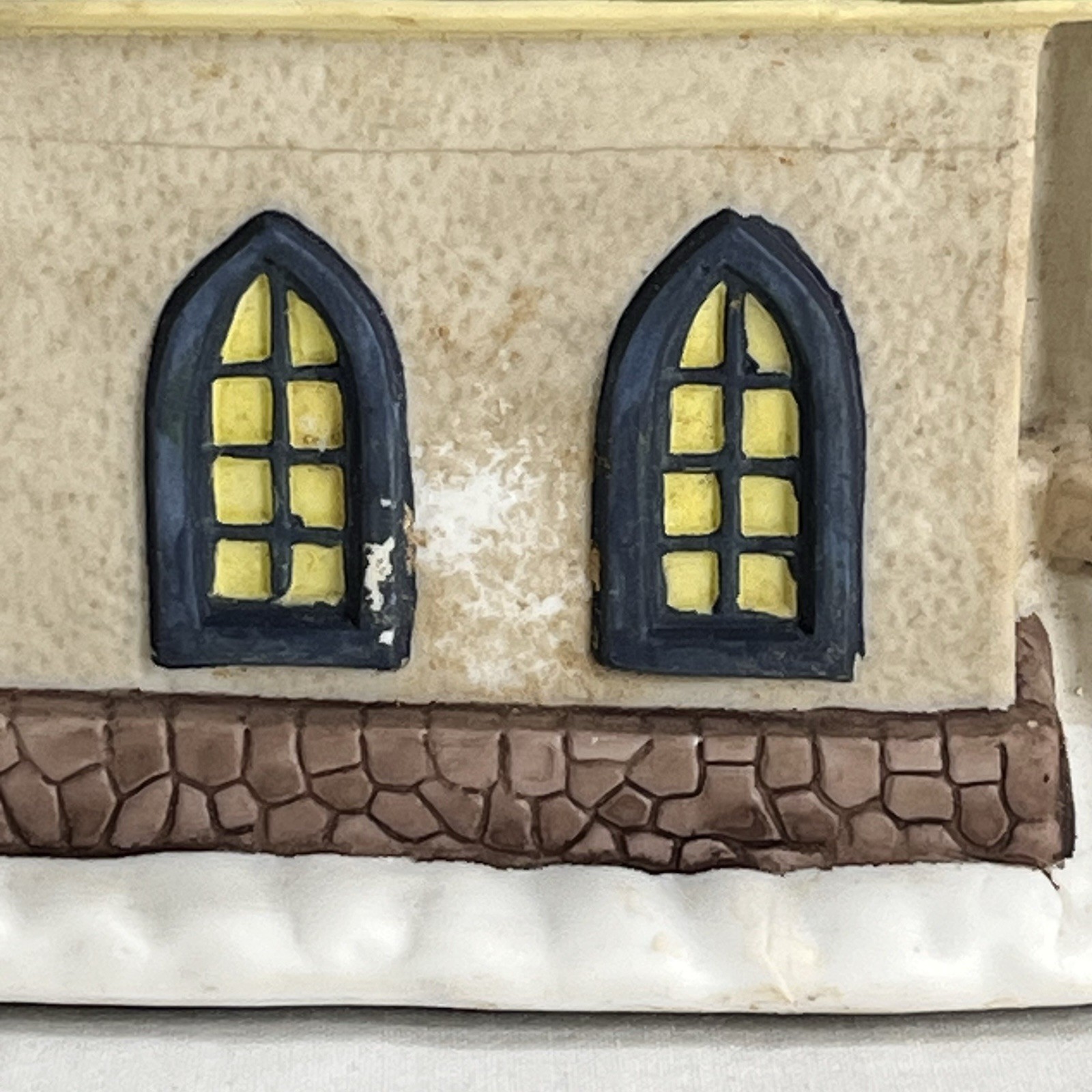 Town Square Collectibles Rocky Coast Lighthouse Lighted Village With Light Cord