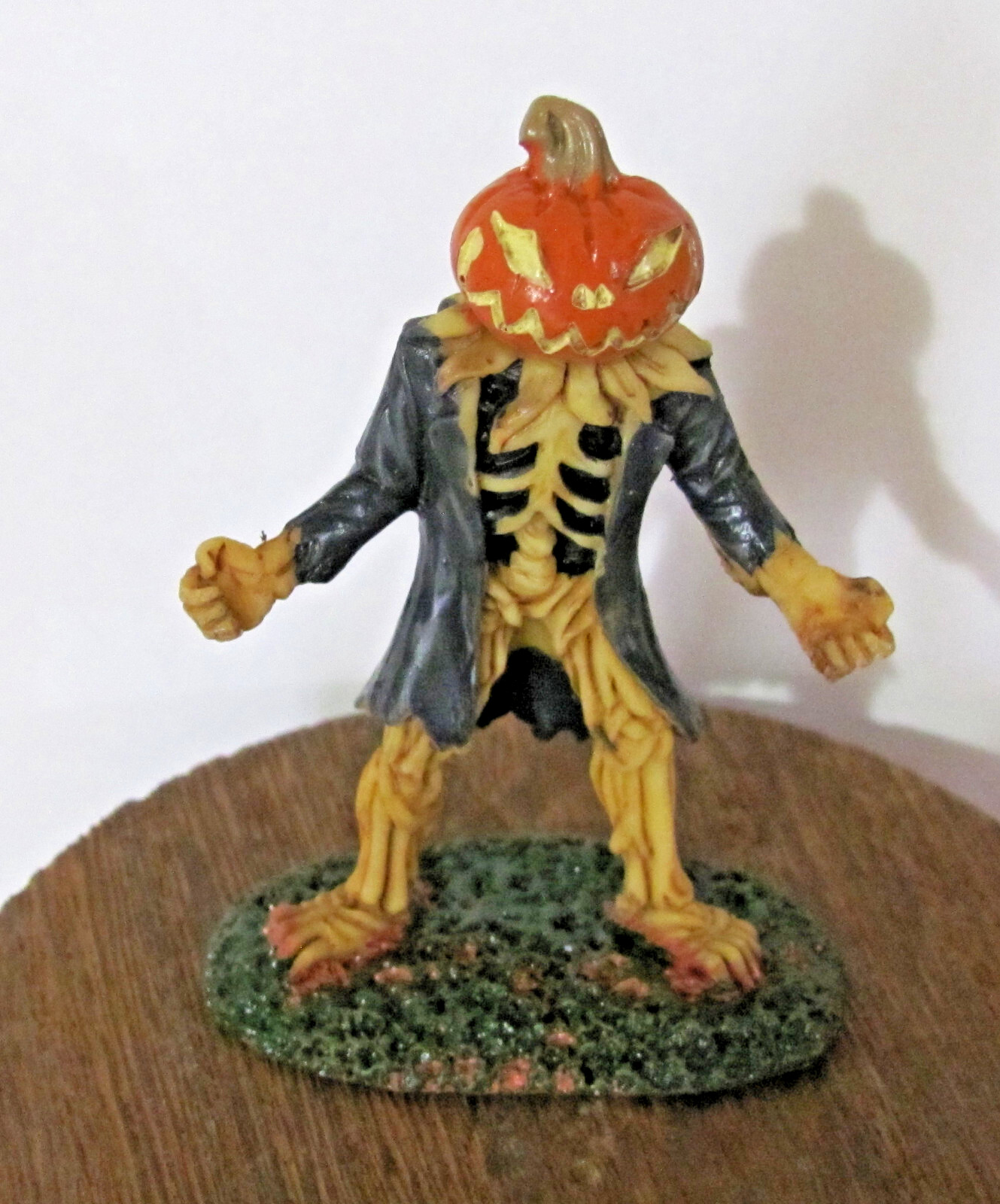 Lemax Spooky Town Figurine – Pumpkin Monster #02915
