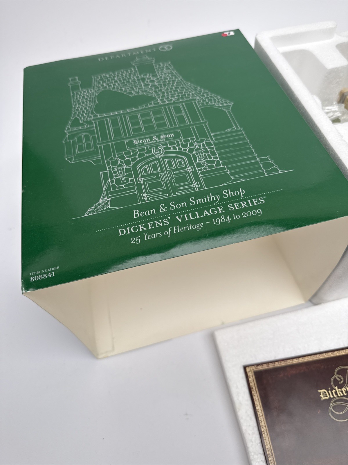 Dept 56 Bean & Son Smithy Shop 808841 Dickens New 25th Anniversary Village