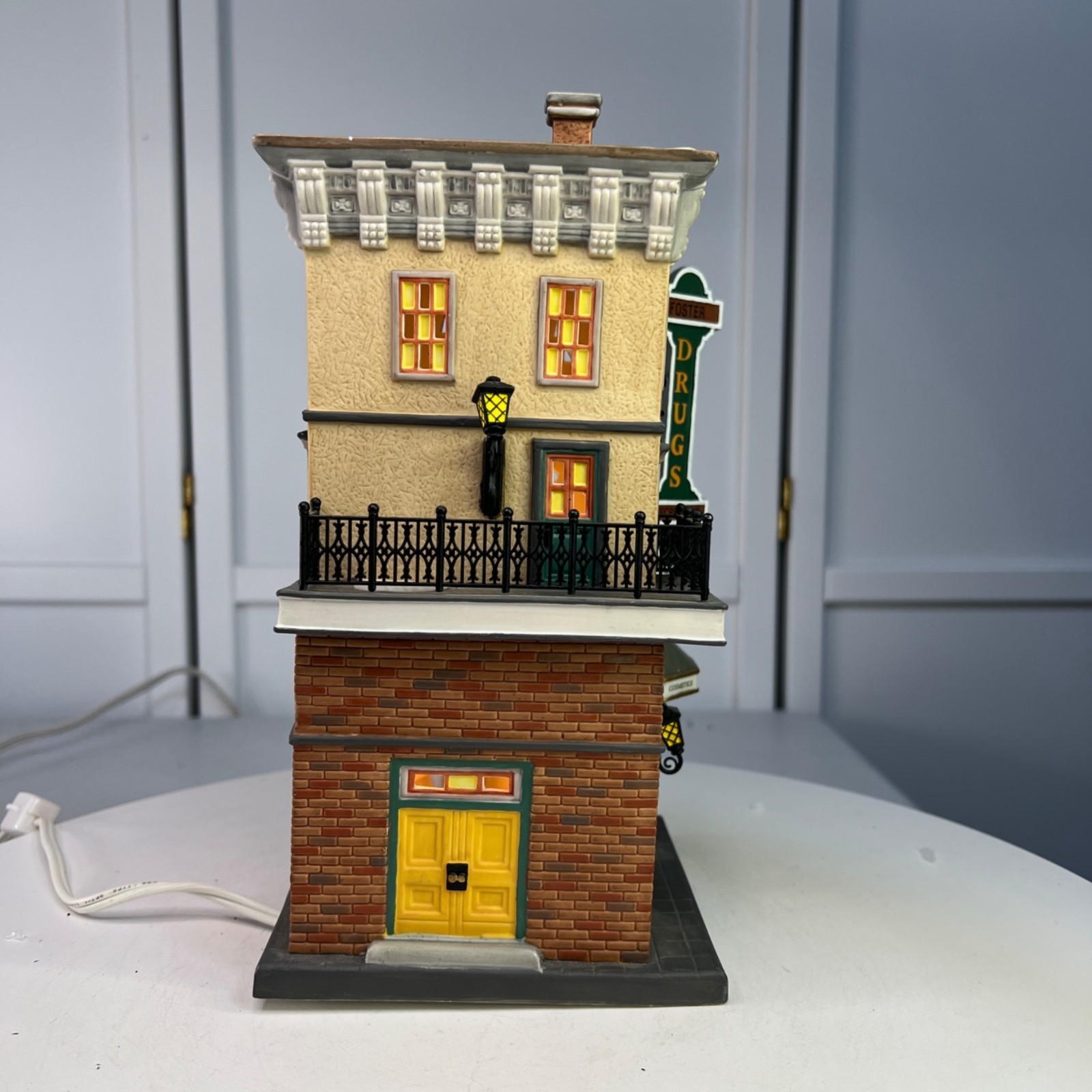 Dept 56 Foster Pharmacy Christmas in the City Lighted Building – 2000 (NO Box)