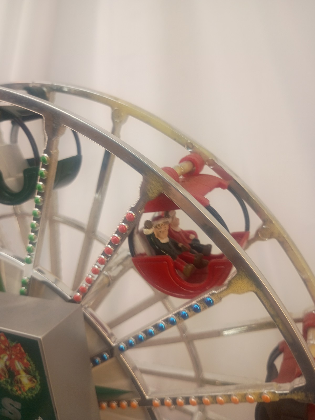 Vintage Maisto Musical Winter Wonder Ferris Wheel Toy Merry Xmas TESTED WORKS