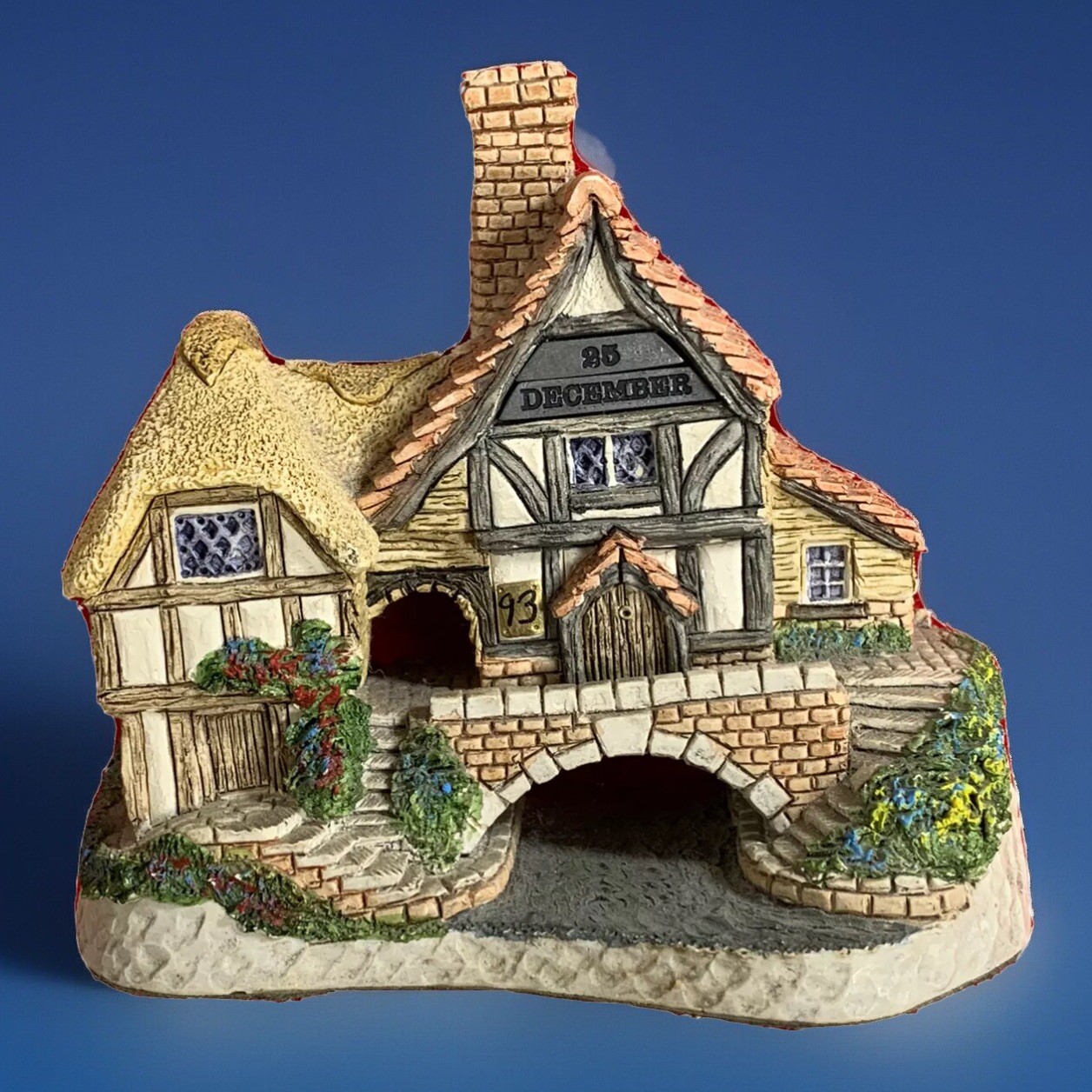 Vtg Birth Day Cottage Arches Thwonce 1993 Hand Made by David Winter Gr. Britain