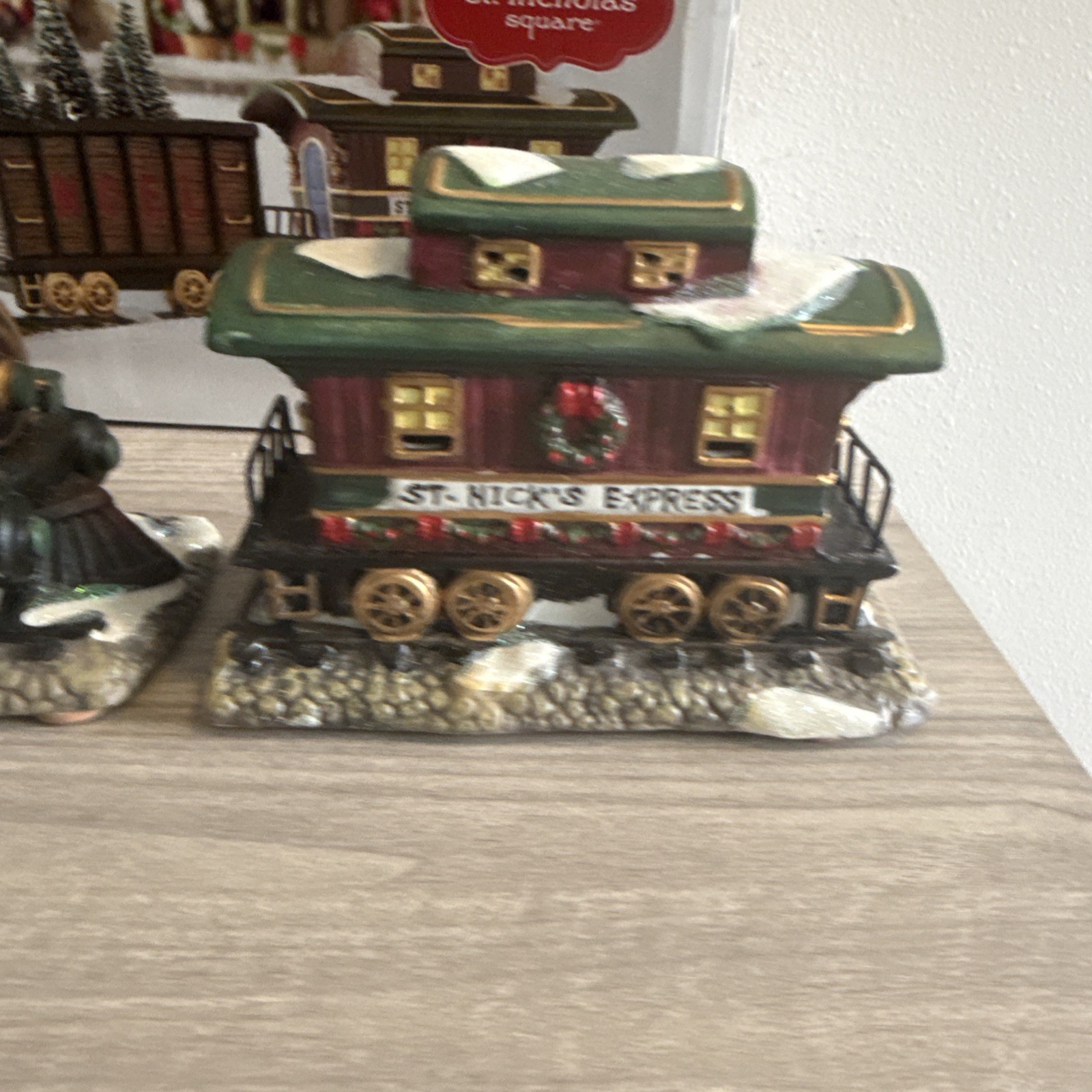 St Nicholas Square Lighted “Train Set Of 3″ Christmas Village 2008 St Nick’s Exp