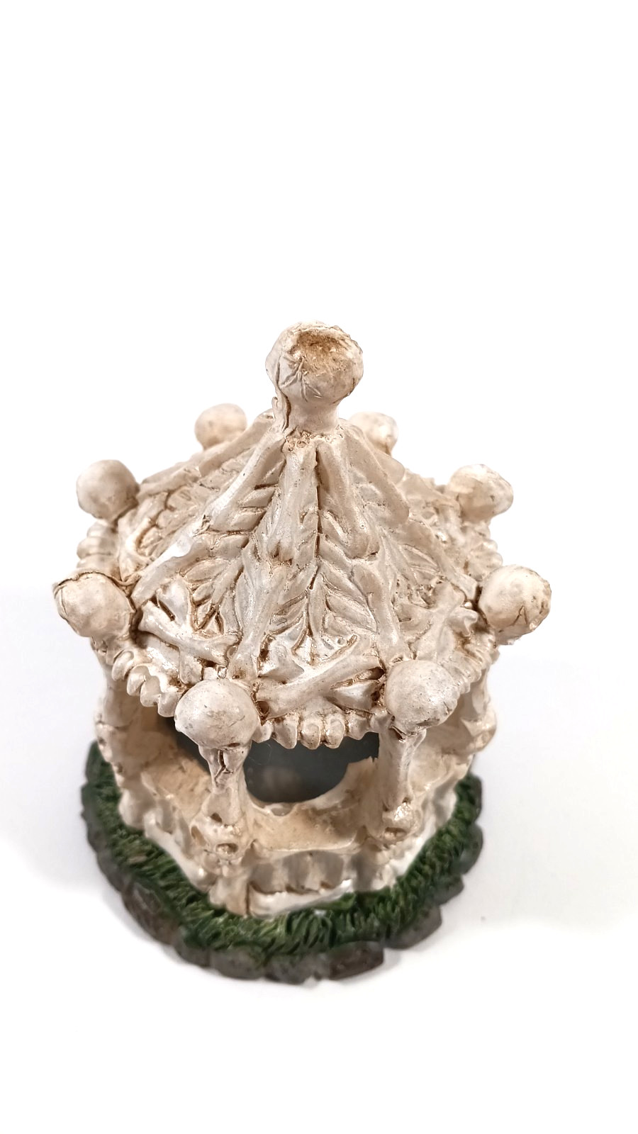 Halloween 3.5″ Bone Skeleton Gazebo Greenbrier International