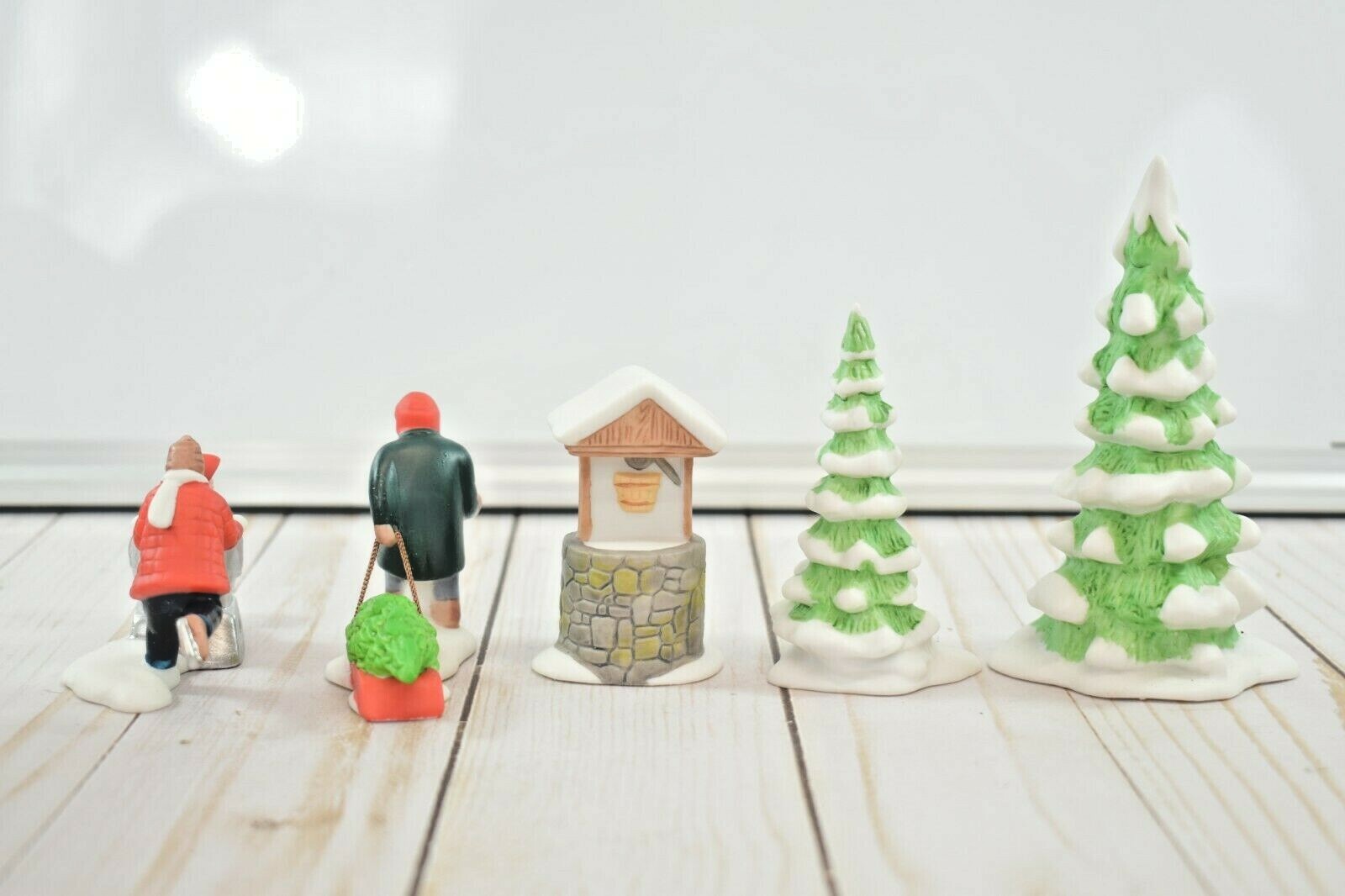 Department 56 New England Winter Accessory Set Heritage Village 6532-3