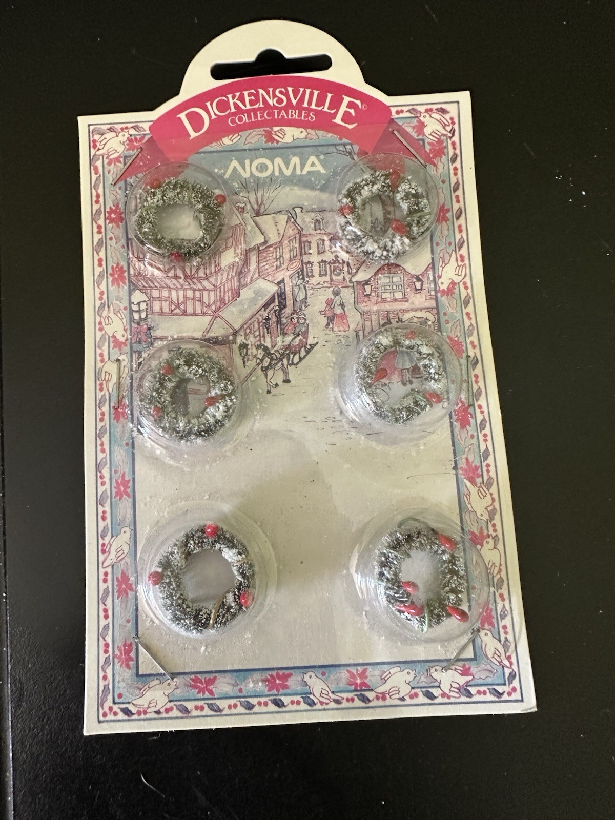 Noma Dickensville Miniature Wreaths Christmas Village Accessories Set Of 6