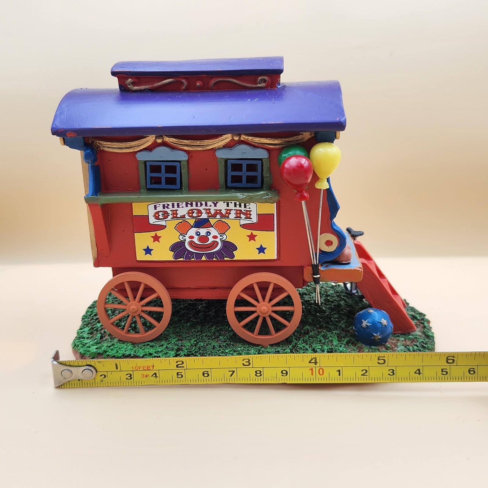 Lemax Friendly The Clow Caravan Wagon Traveling Circus Car Table Accent Village