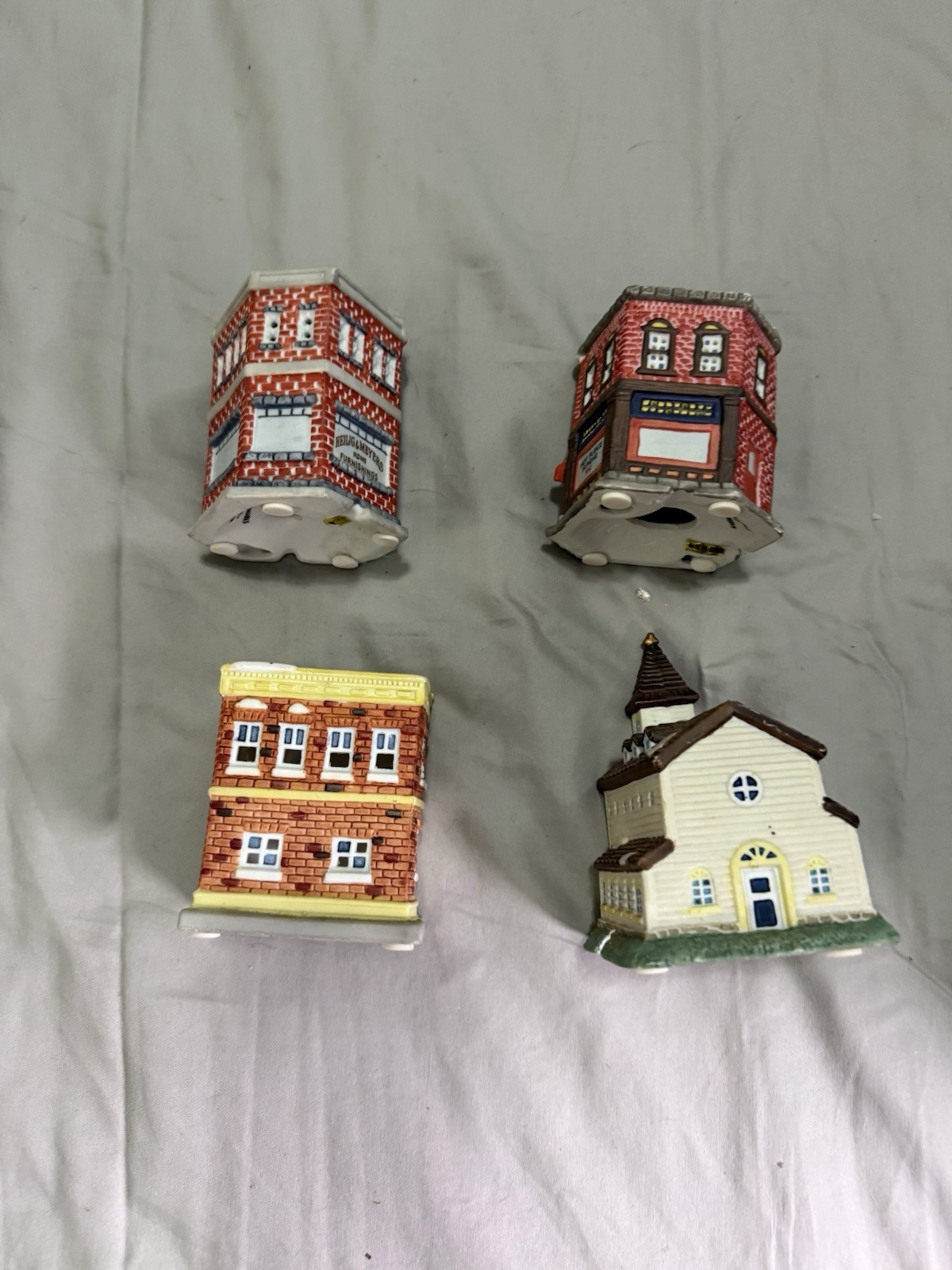 Lot of 4 American Landmarks Home Town America Christmas Village Buildings 1994