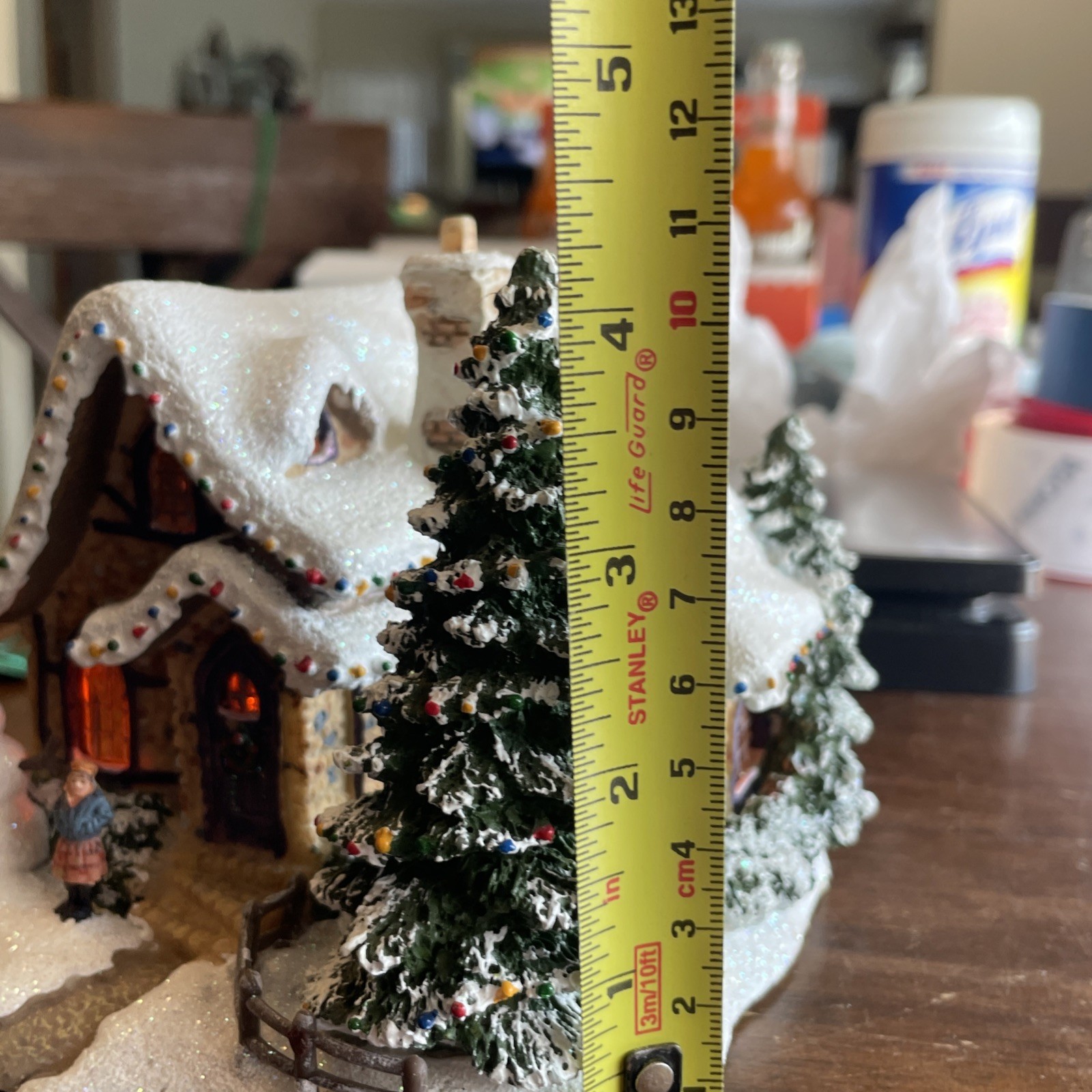 2006 Thomas Kinkade Christmas Village Sweetheart Cottage Teleflora Works