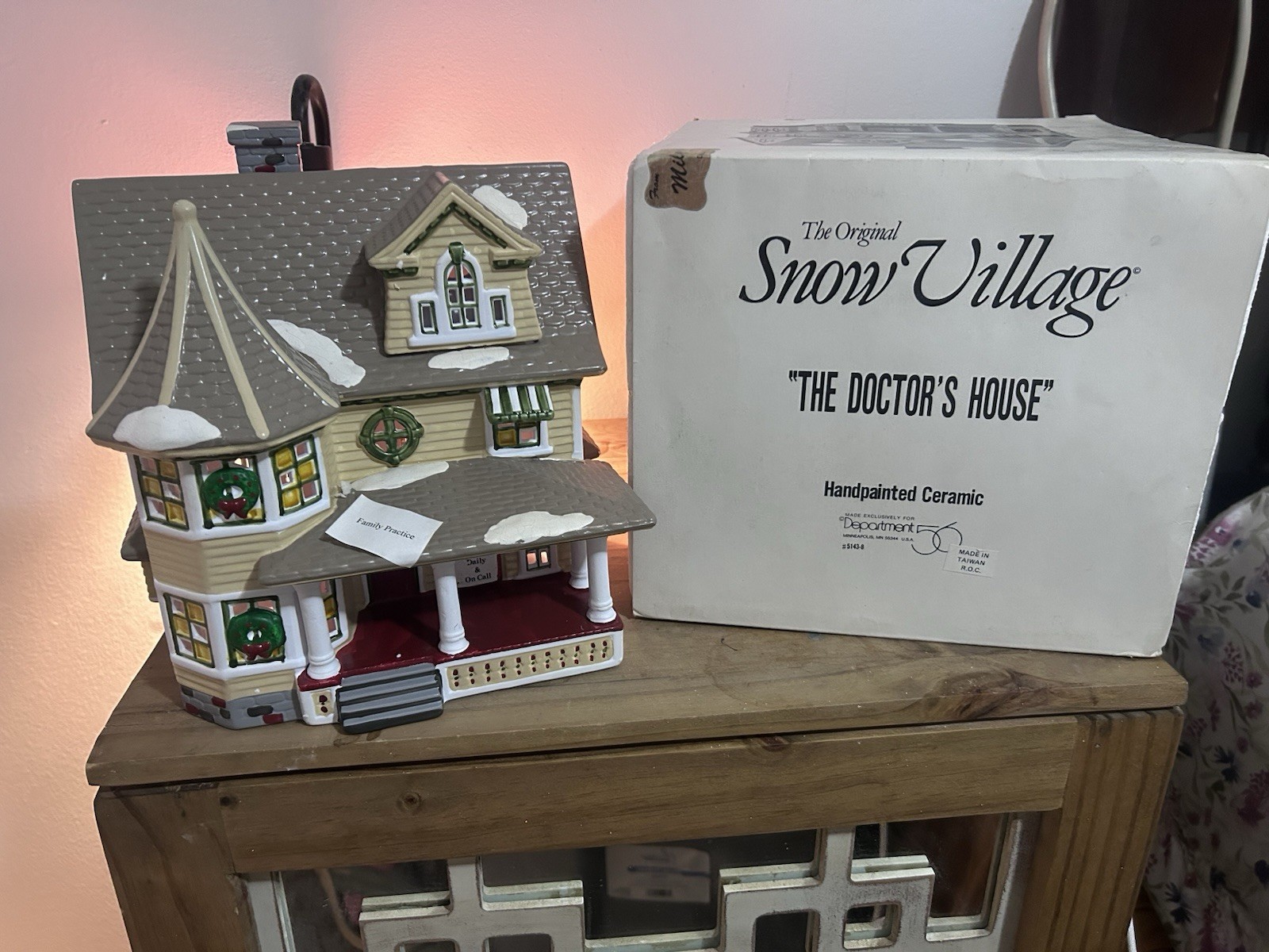 Department 56 Snow Village The Doctor’s House Hand Painted Ceramic w/ Box
