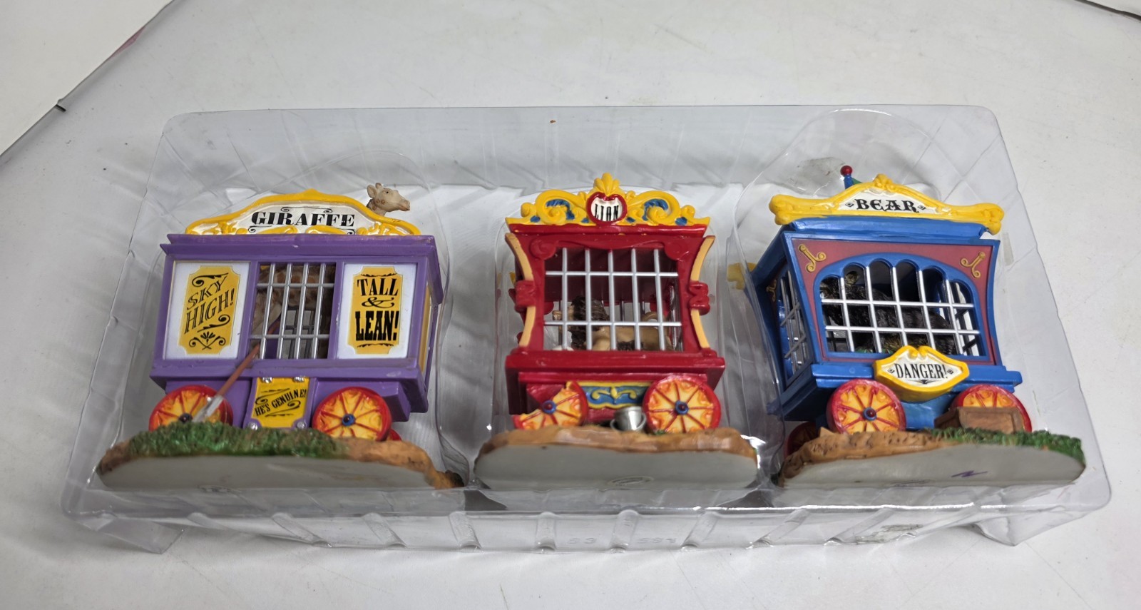 Vintage 2006 Lemax Village Collection Circus Animal Cages and Wagon Table Accent