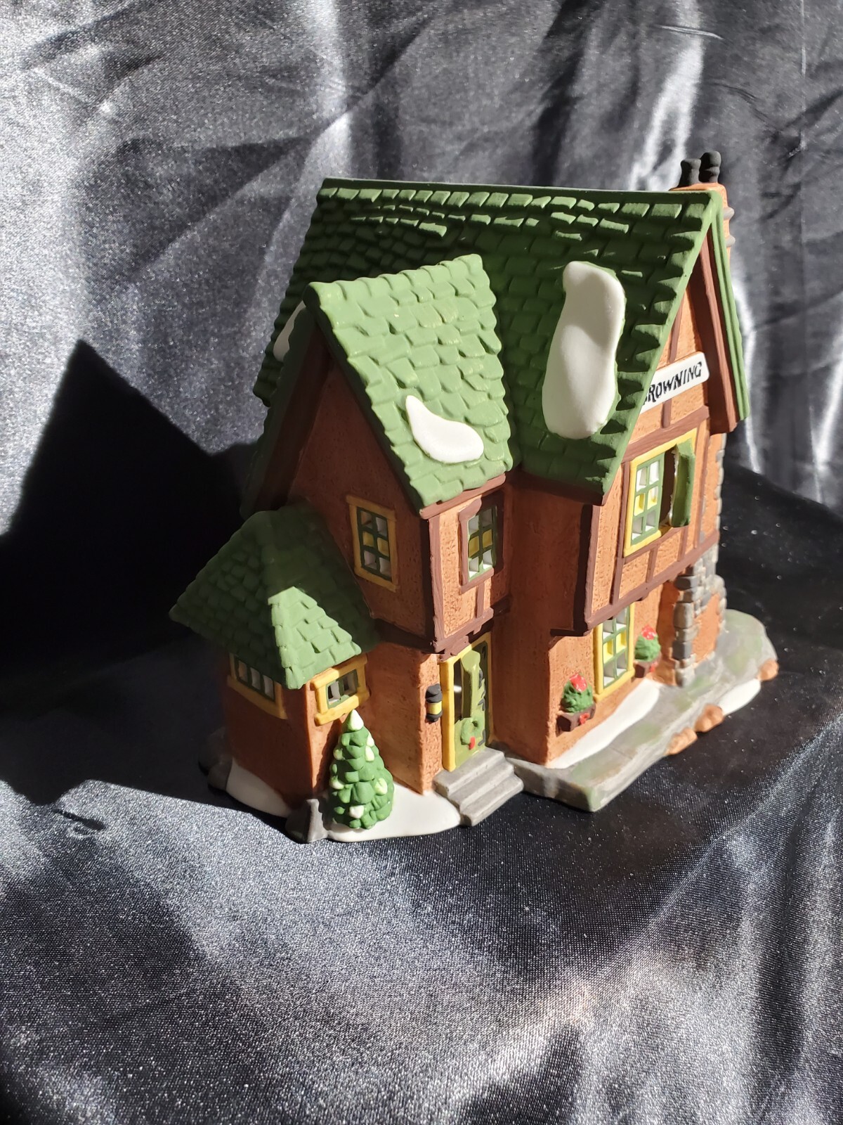 Dept 56 Dickens Village Series “Browning Cottage” 5824-6 Item#138