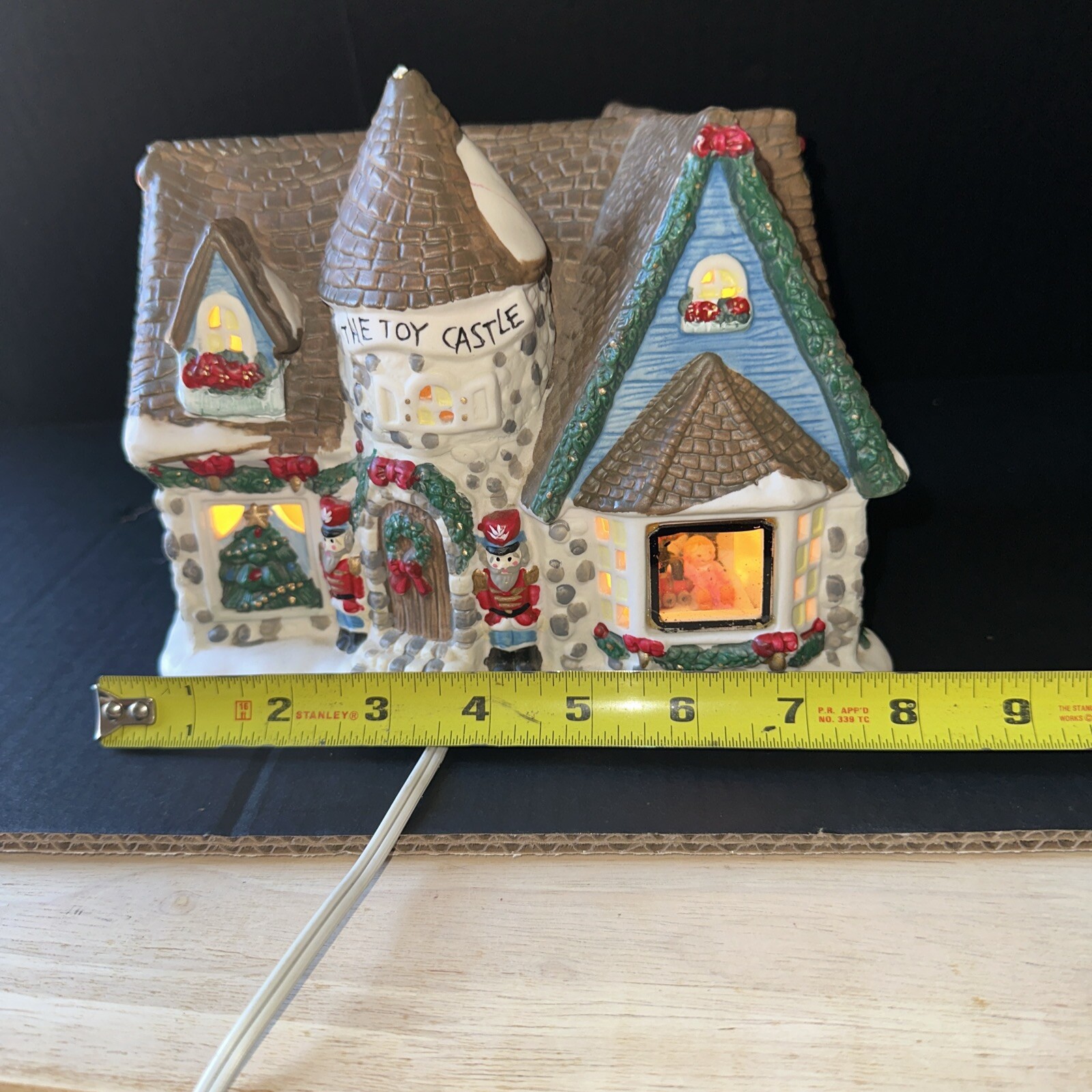 2002 Snowflake Falls Holiday Toy Castle Lighted Porcelain Christmas Village
