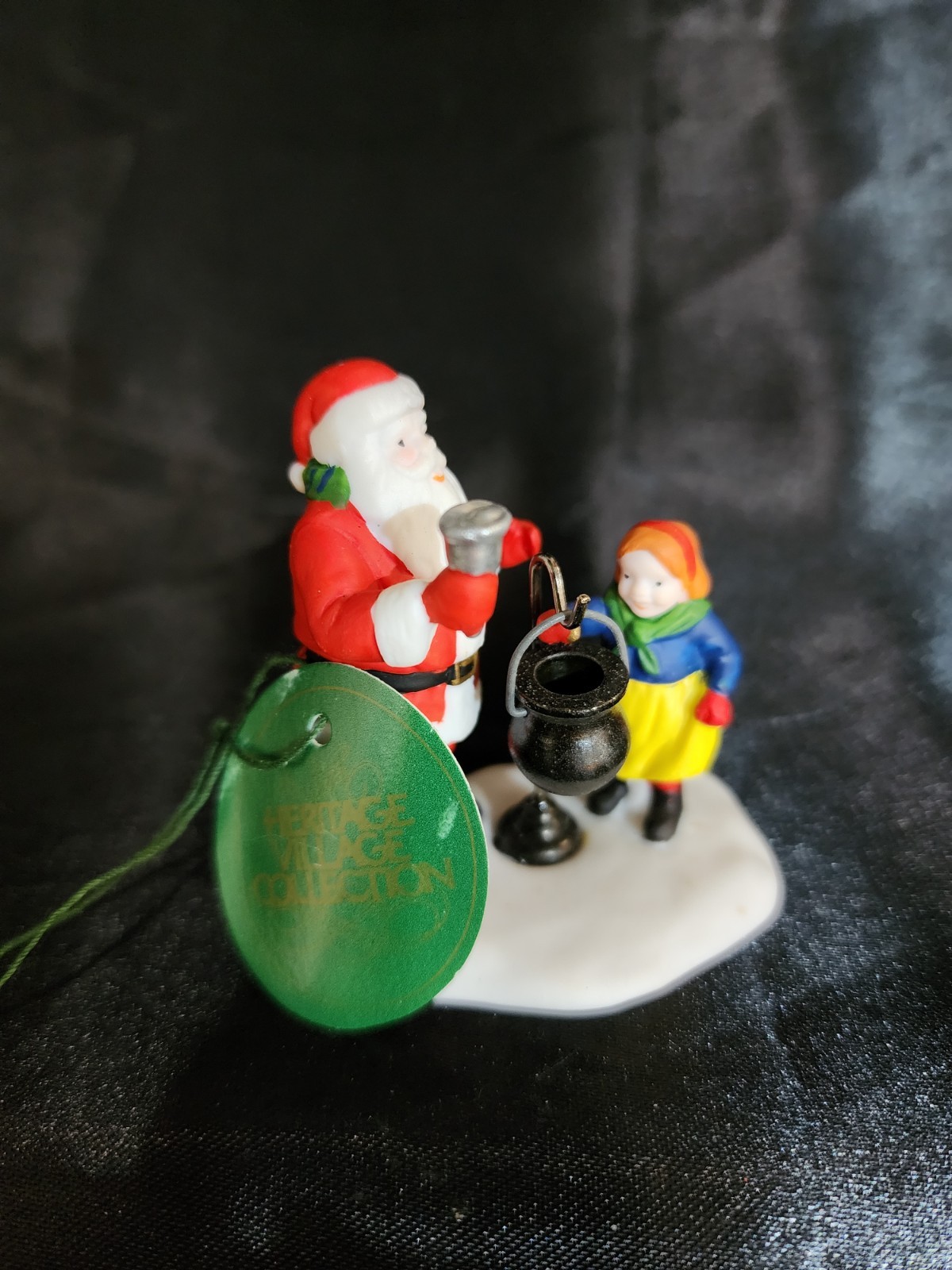 Dept 56 Heritage Village Collection “‘TIS THE SEASON” #5539-5