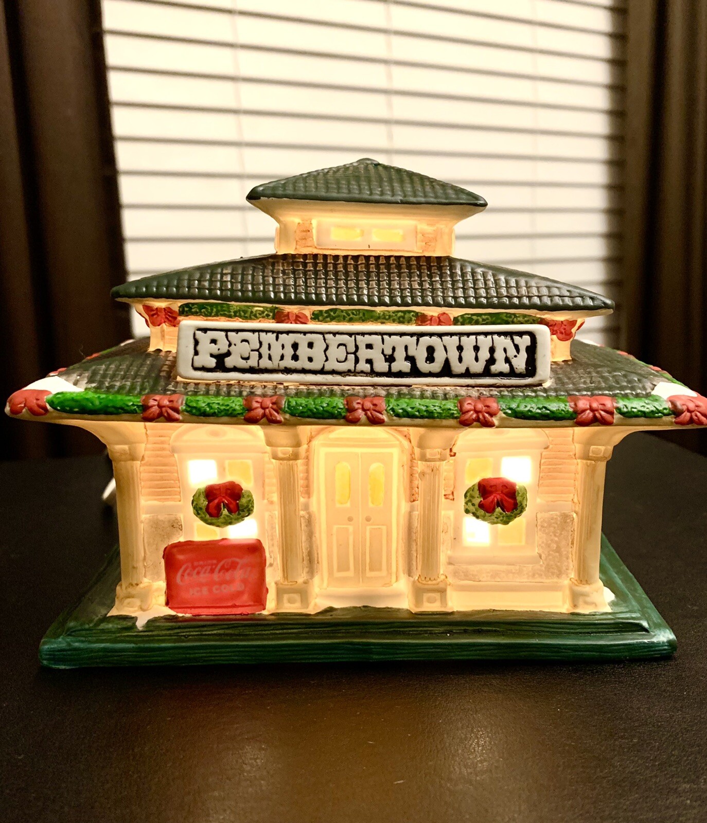 AMERICAN CLASSICS COLLECTION~COCA-COLA 1995~TRAIN DEPOT/PEMBERTOWN DEPOT