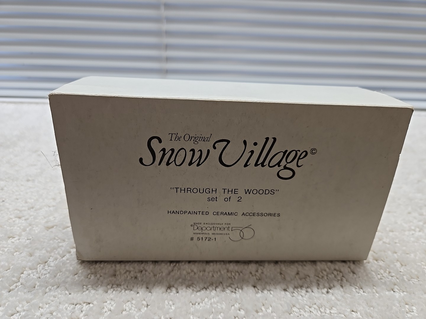 DEPT 56 SNOW VILLAGE THROUGH THE WOODS ACCESSORY SET OF 2 #5172-1 NIB WS