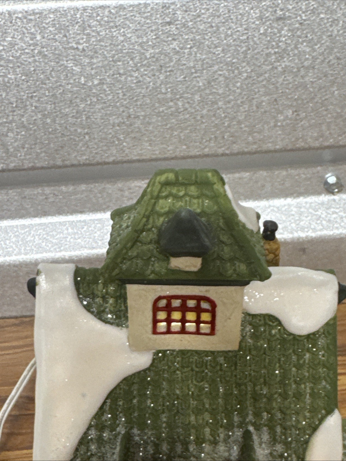 Dept 56 Reindeer Barn North Pole Series 5601-4 Heritage Village Christmas in Box