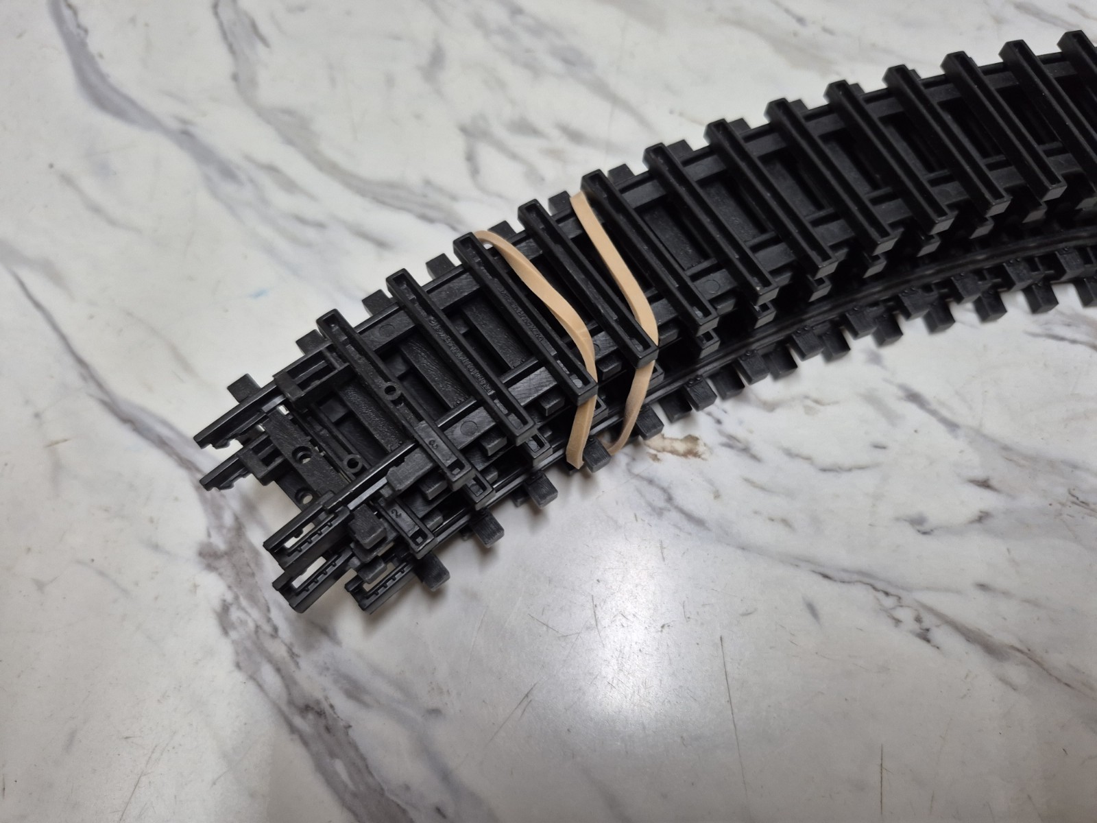 New Bright HOLIDAY EXPRESS Curved TRAIN TRACK PIECES~ Replacment 8 Pcs. 1 & 1/16