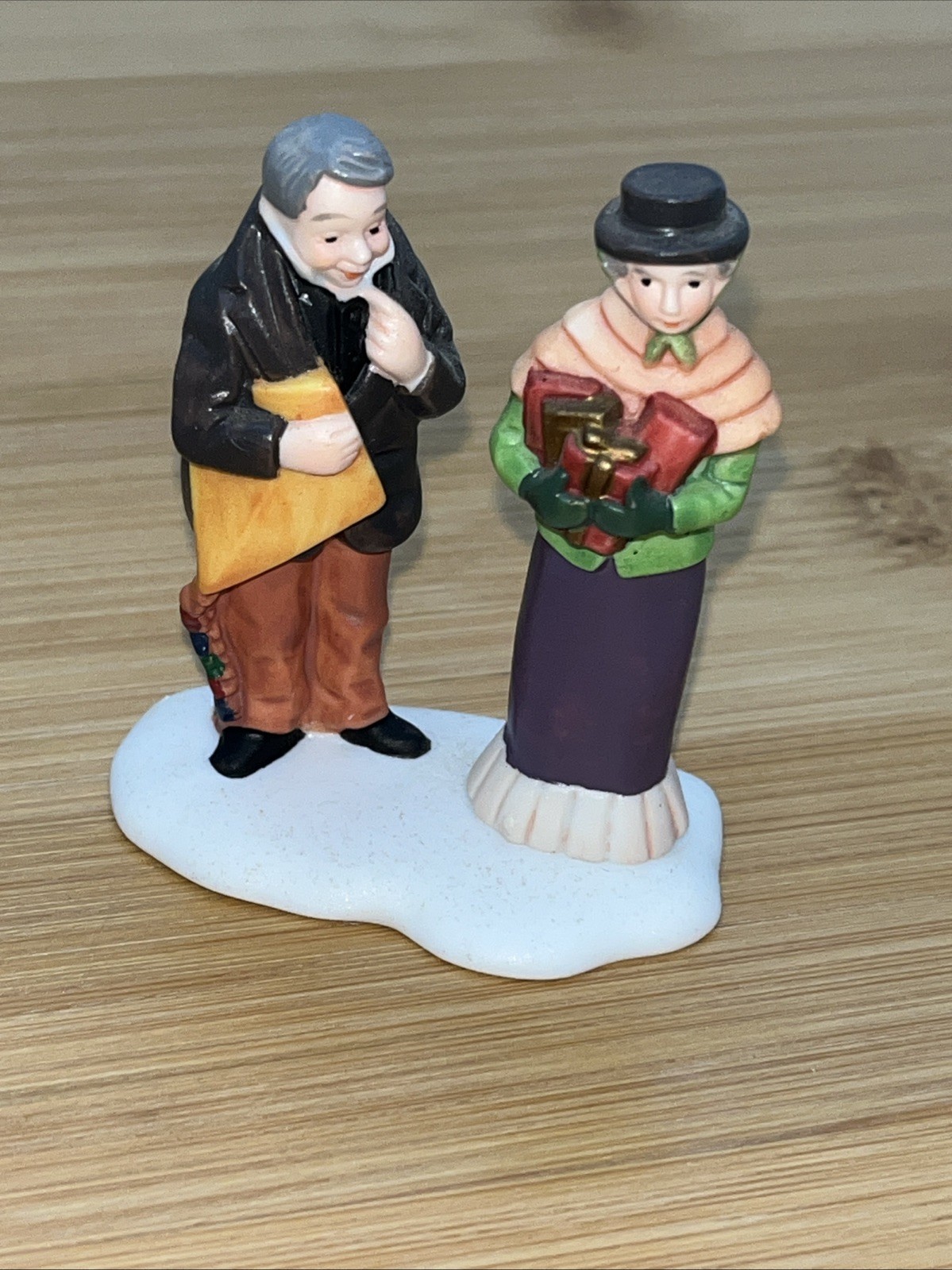DEPT 56 Christmas Village H.V. Series David Copperfield REPLACEMENT FIGURE #2