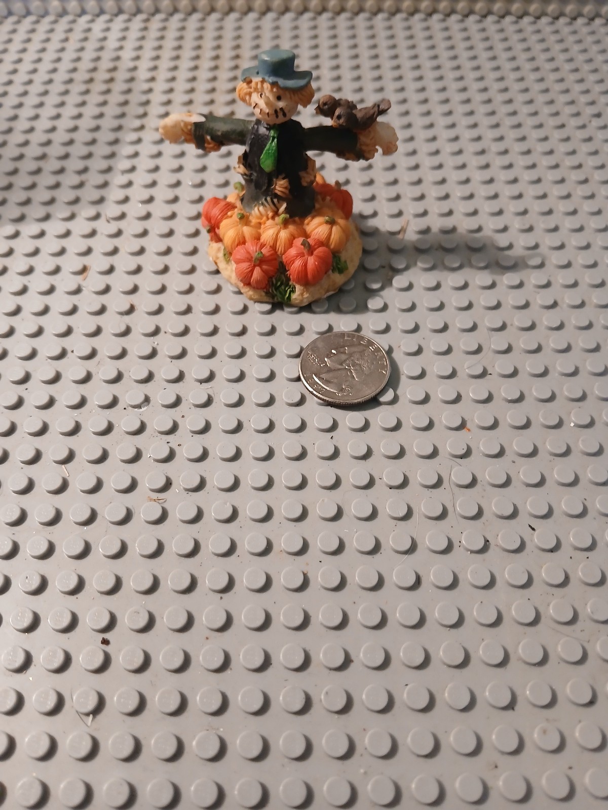 DEPT 56 like? HALLOWEEN VILLAGE – SCARECROWS figure very cute
