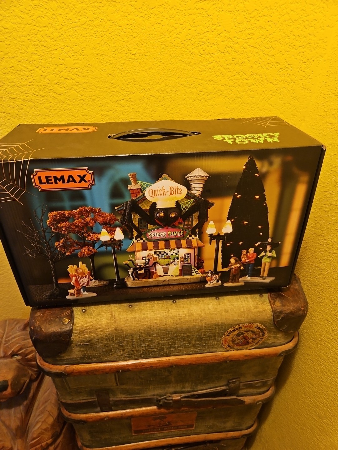 Lemax Spooky Town Halloween Quick Bite Spider Diner New In Box
