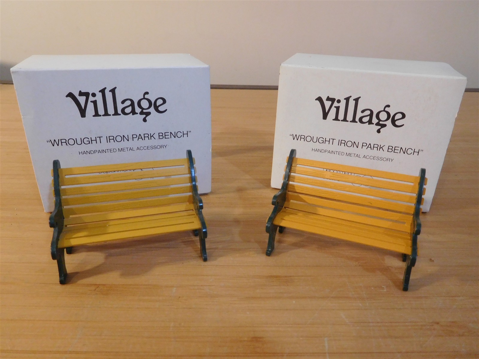 Dept 56 Village Accessory – 2 Wrought Iron Park Bench – #56.52302 – Free Ship