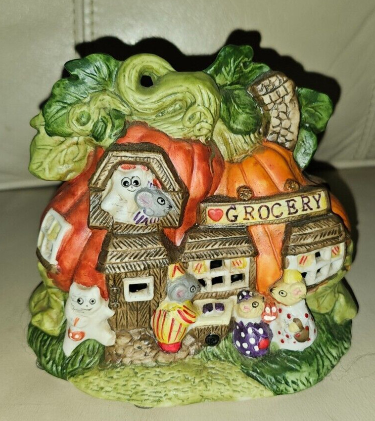 Vintage Halloween Pumpkin Grocery Lighted Ceramic Haunted House 6″ Taiwan