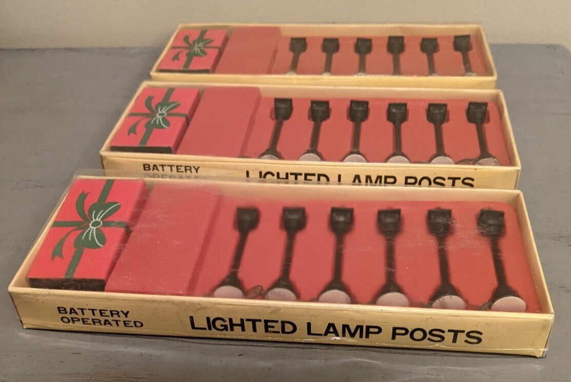 Vintage NOS Miniature Light Posts Street Lamps Christmas Village 3.75in – 3 Pckg