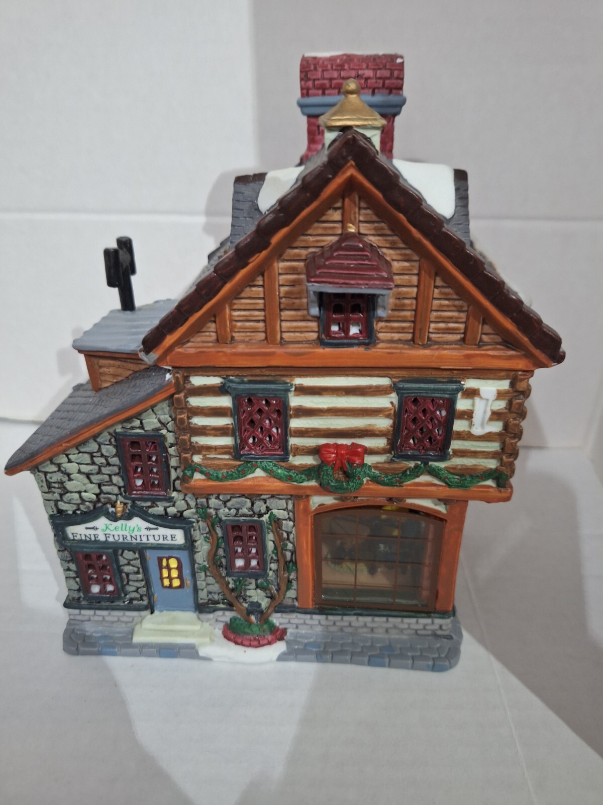 Lemax Caddington Village Kelly’s Fine Furniture Village House 2000 *READ