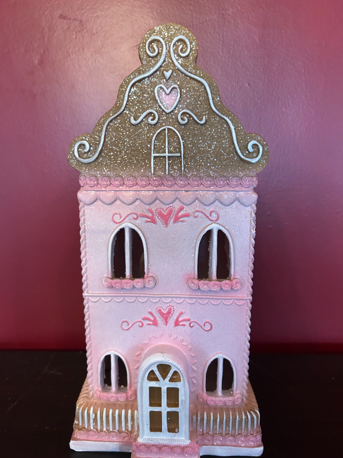 Cupcakes & Cashmere Pink Gingerbread House Victorian 13.5″ Tall Battery Lit NEW