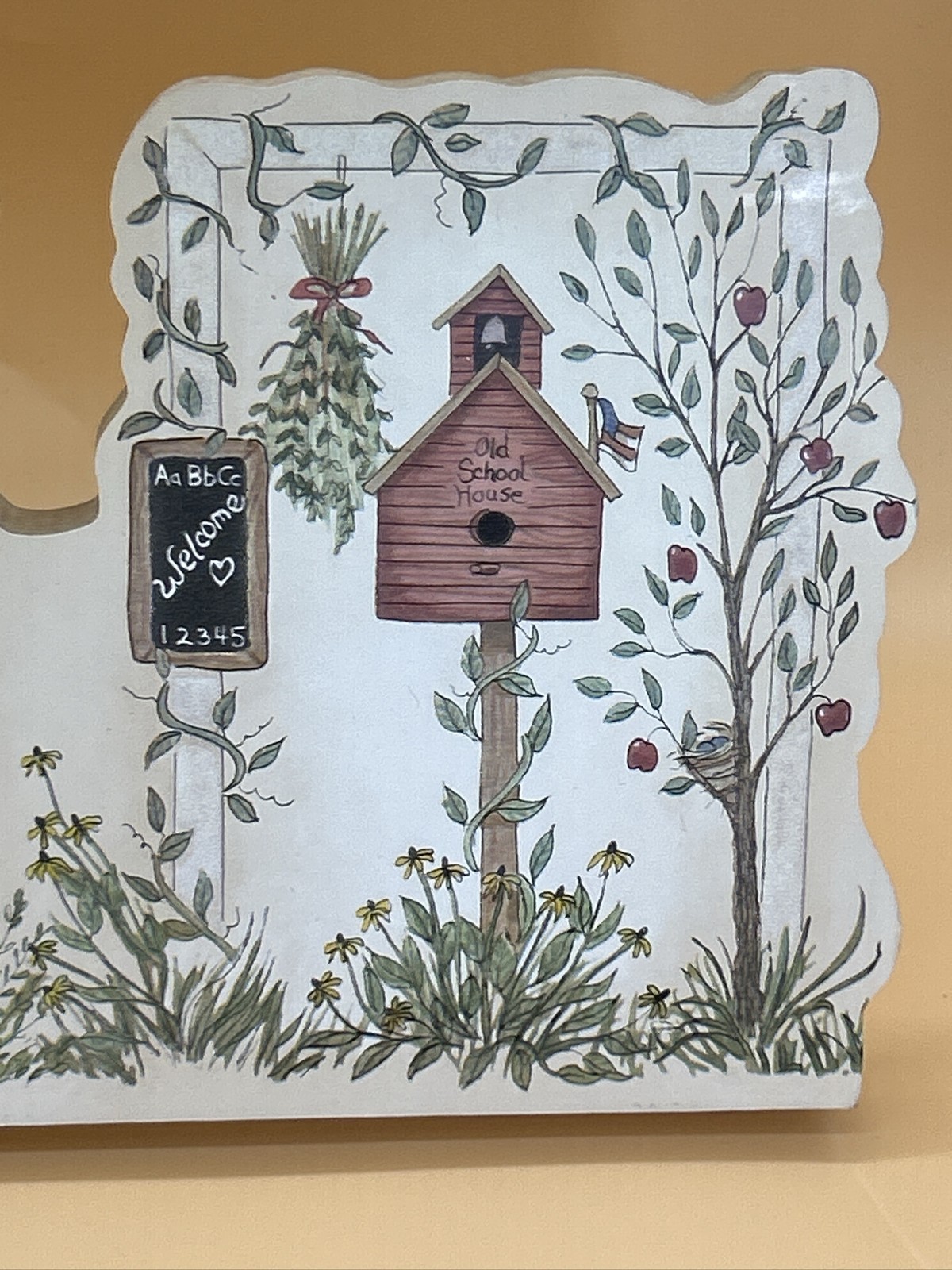Cat’s Meow Village Cottage Garden Birdhouses Wooden Shelf Sitter. 20” Length