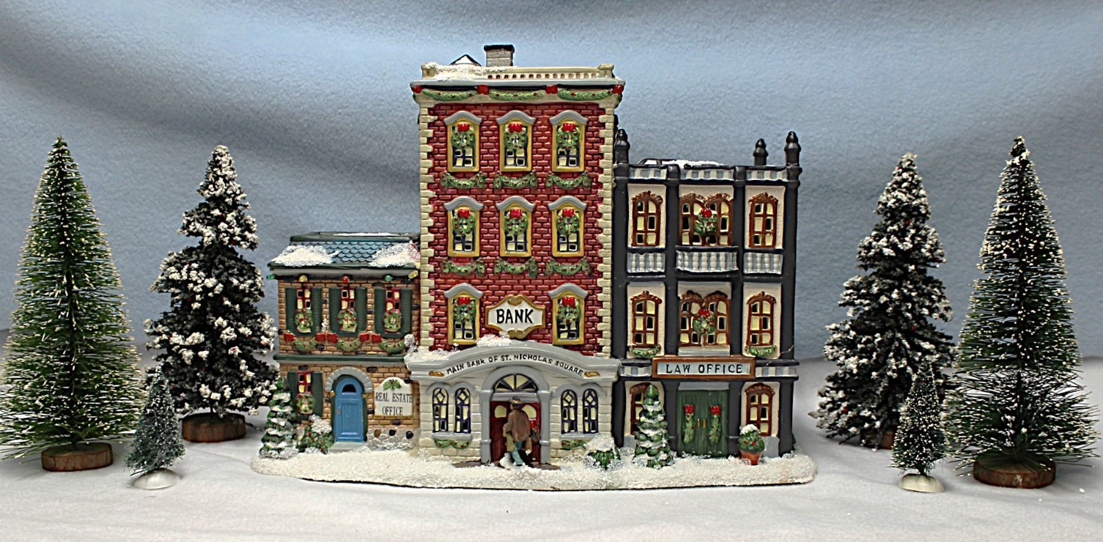 St. Nicholas Square Christmas Village Downtown Businesses Light W/ Box MINT Cond