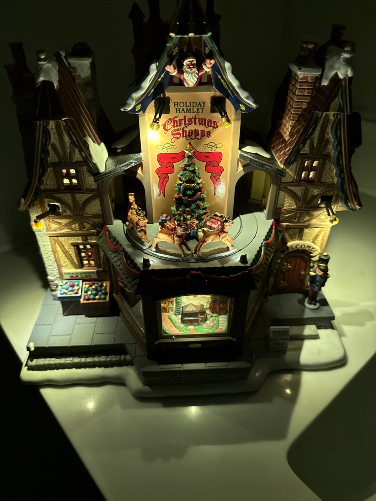 2015 Lemax Holiday Hamlet Christmas Shoppe Animated Lighted Musical Reindeer