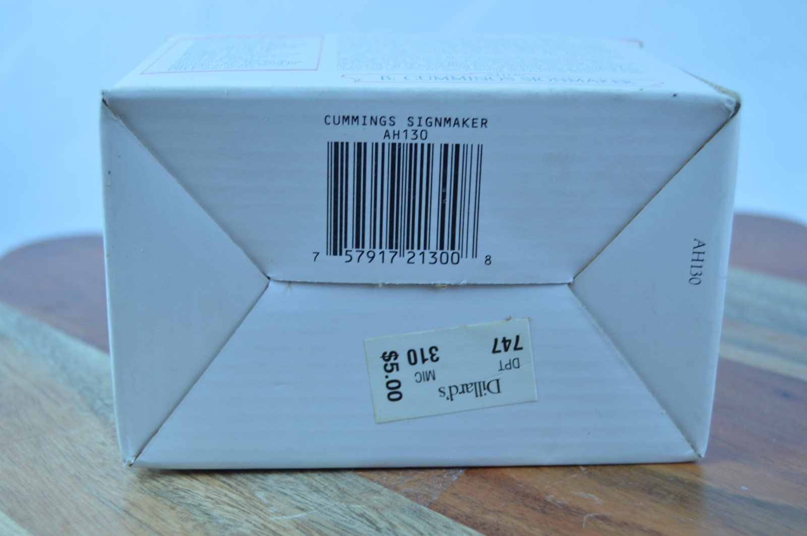 Liberty Falls Americana Collection AH130 B Cummings Signmaker with Silver Dollar