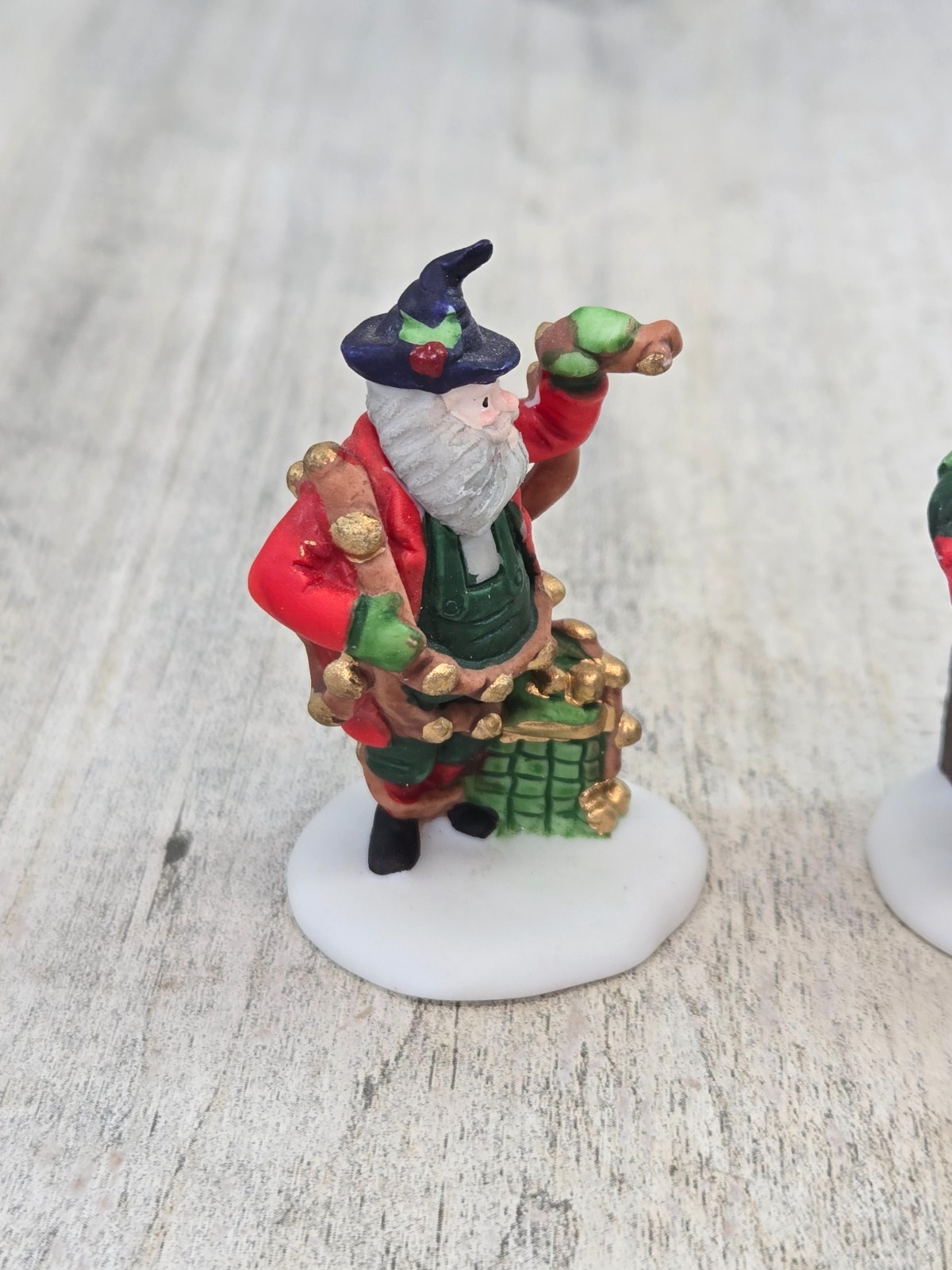Department 56 Baker Elves Heritage Village Collection 5603-0