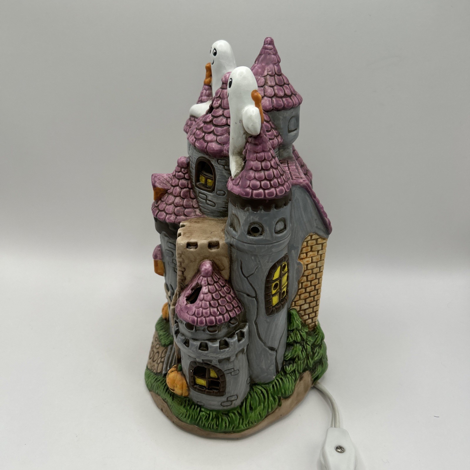 1989 Colonial Village Lefton China Haunted Castle Byron Wood Halloween Vintage