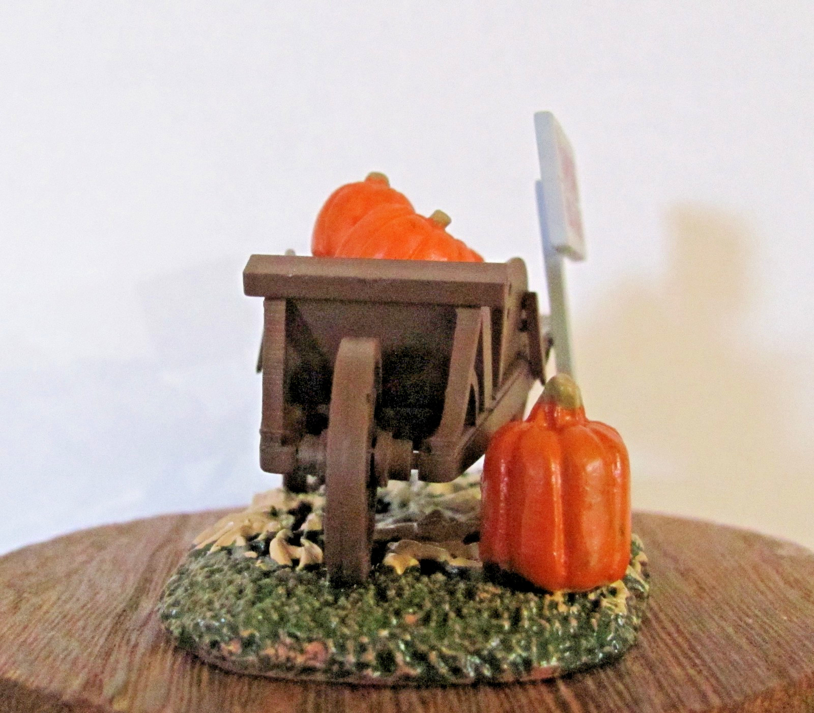 Lemax Spooky Town Accessory – Pumpkins For Sale #54444