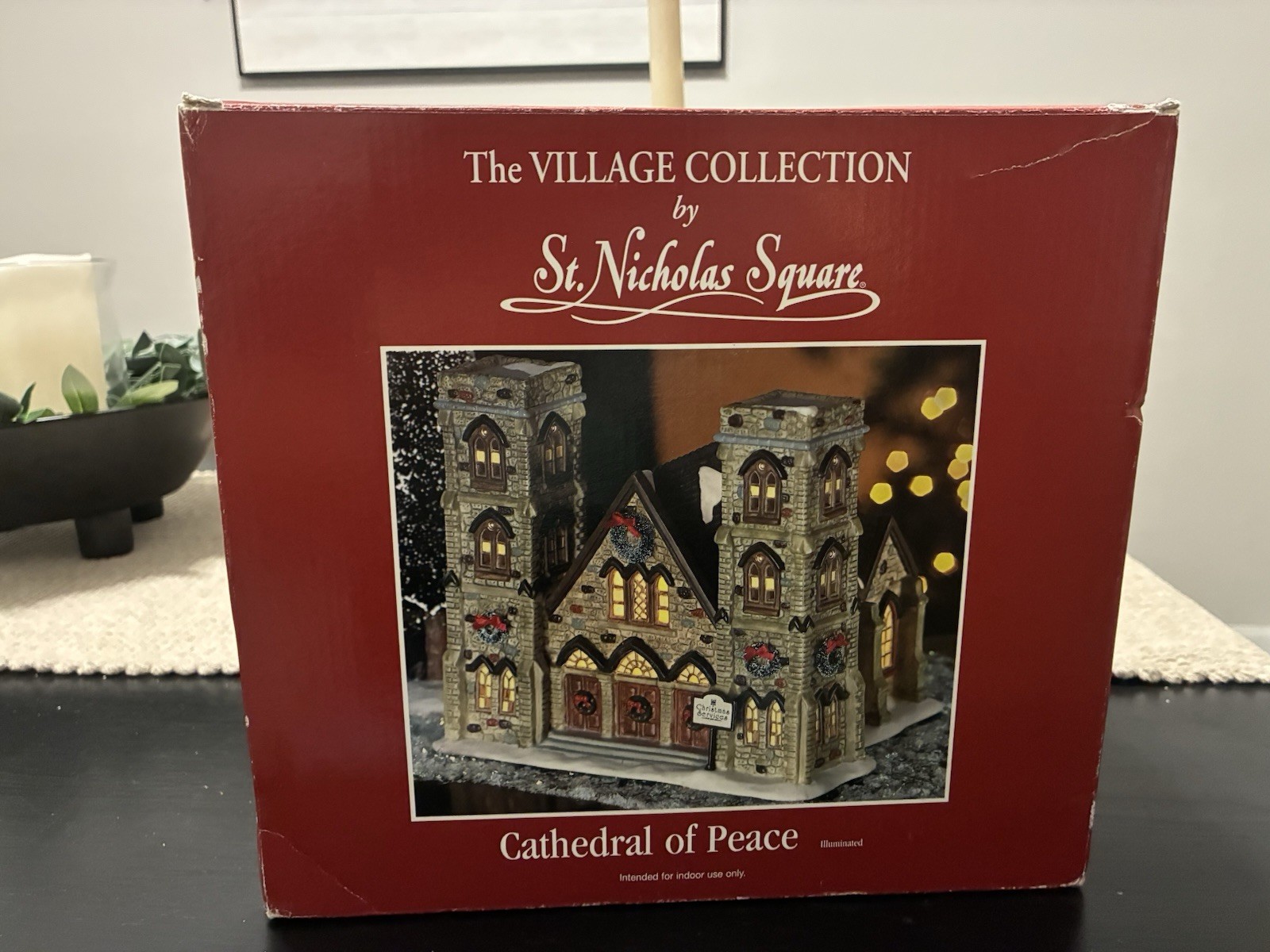 St. Nicholas Square Village Collection Cathedral of Peace Illuminated 1998 Box